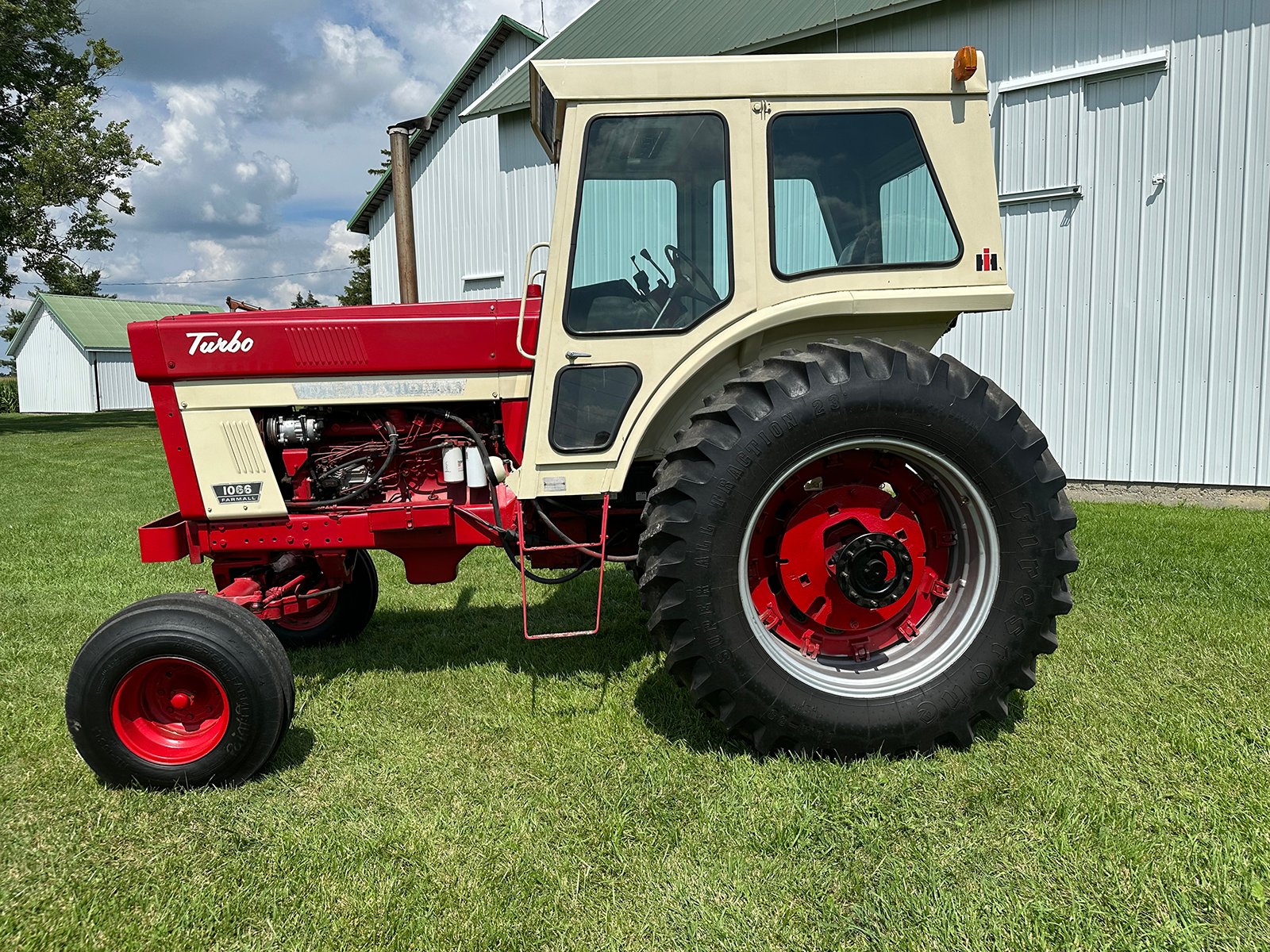 Property photo 11 - FARM EQUIPMENT AUCTION IN ALLEN COUNTY, INDIANA