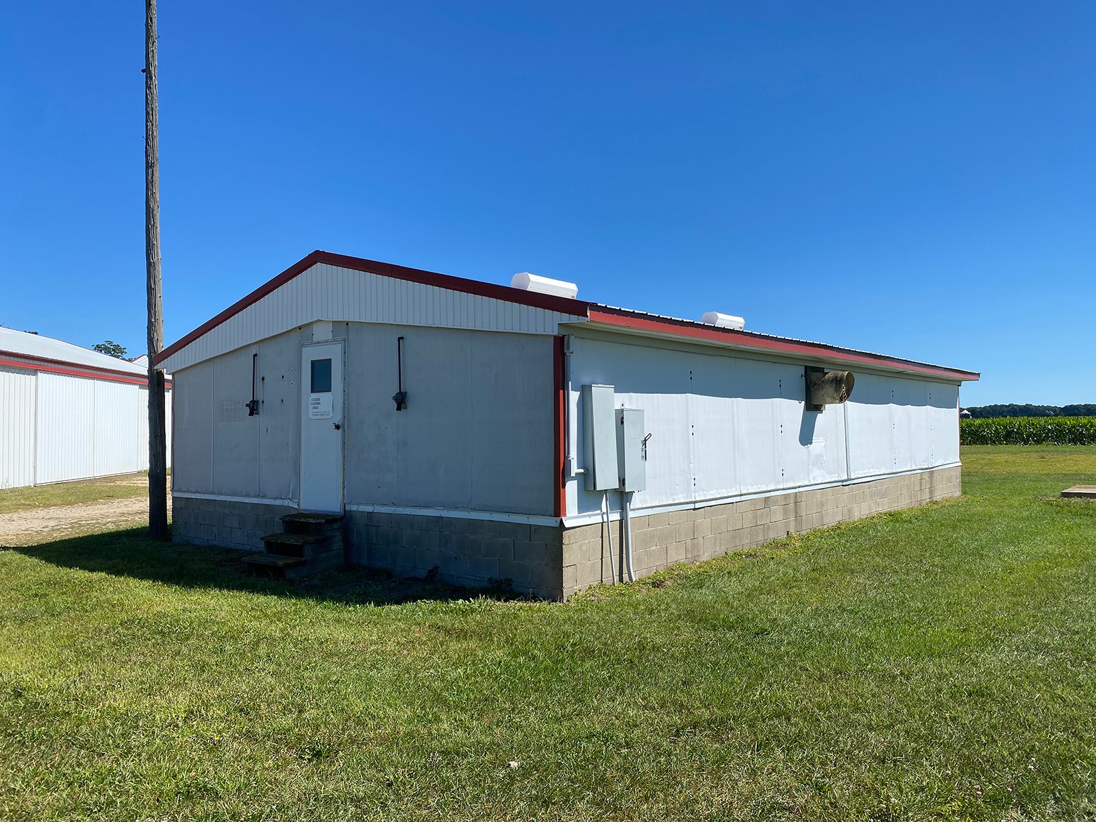 Property photo 18 - TIMED ONLINE ONLY PERSONAL PROPERTY/FARM EQUIPMENT DEMOLITION & REMOVAL AUCTION IN ST. JOSEPH COUNTY, MI