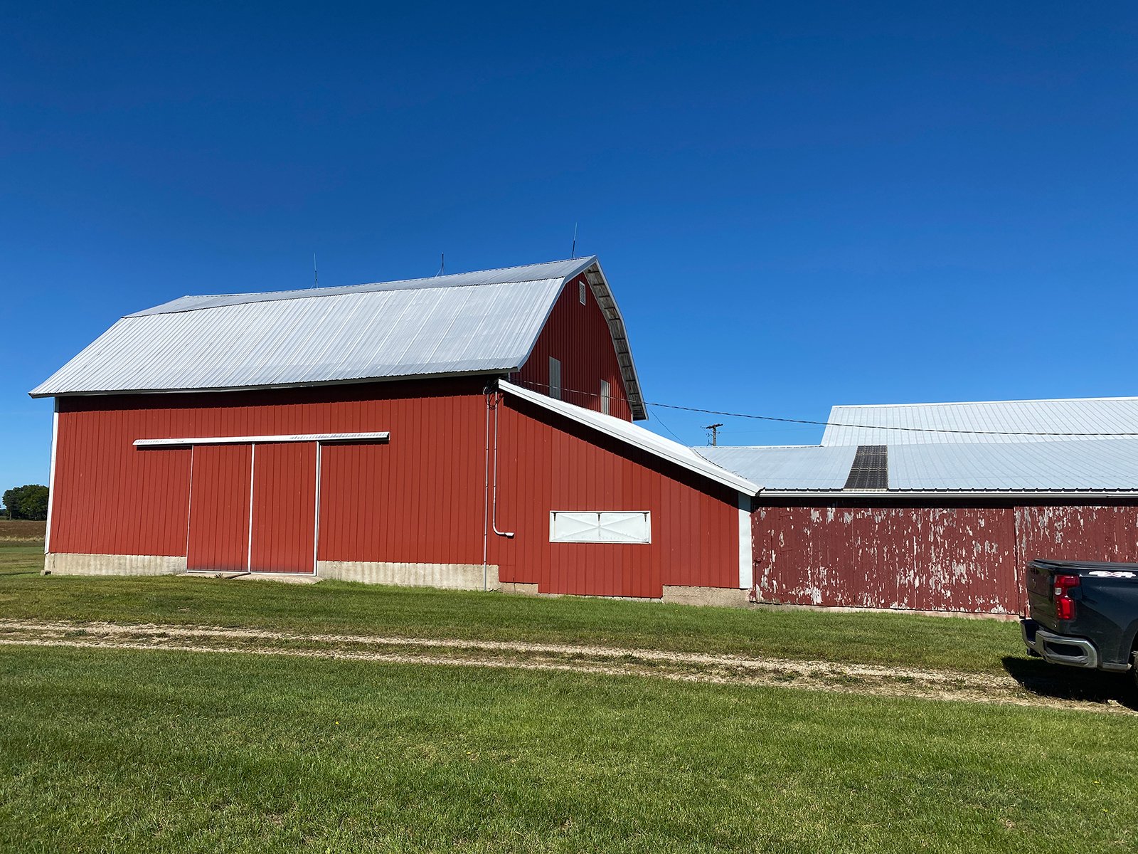 Property photo 15 - TIMED ONLINE ONLY PERSONAL PROPERTY/FARM EQUIPMENT DEMOLITION & REMOVAL AUCTION IN ST. JOSEPH COUNTY, MI