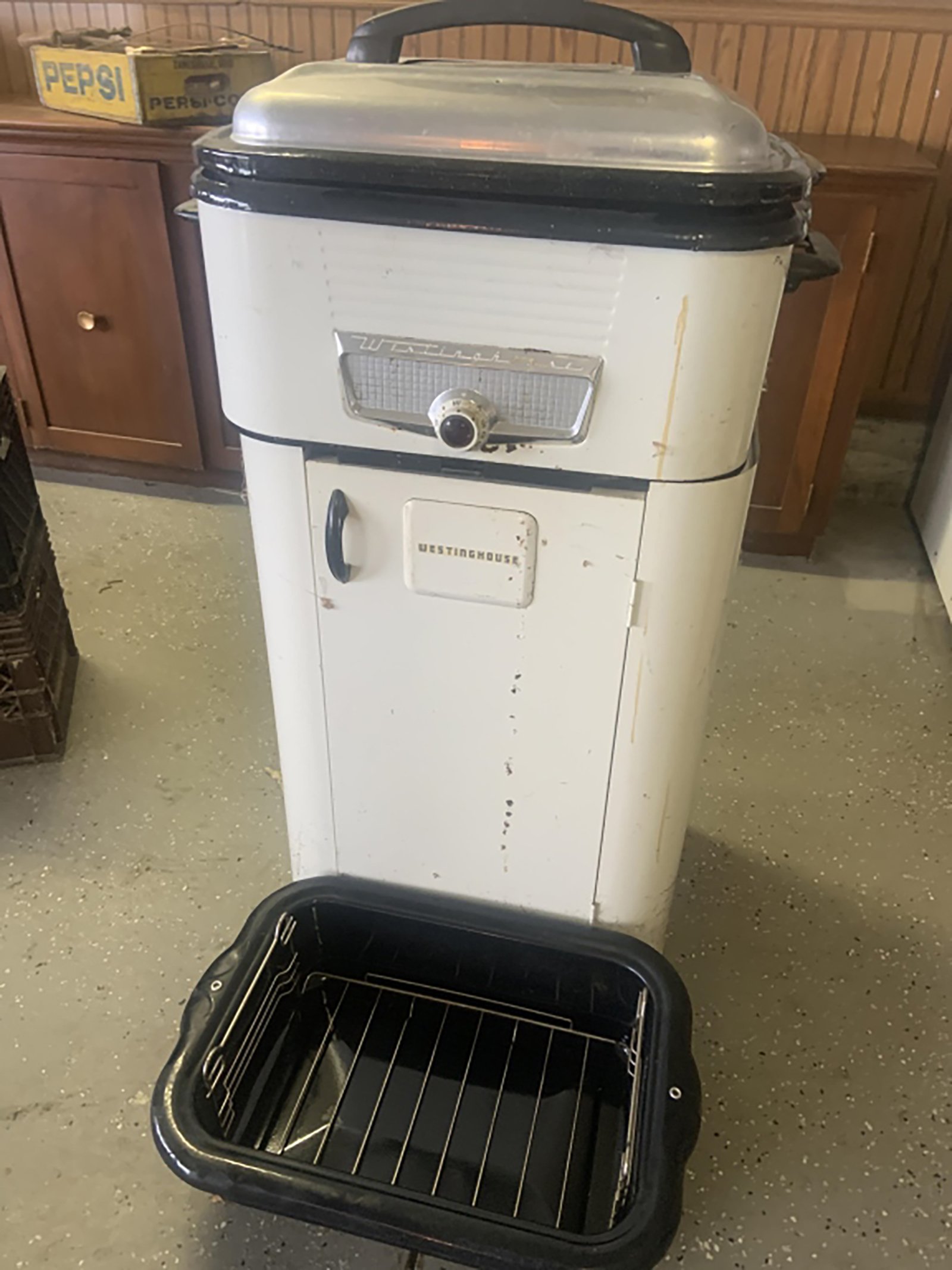 Property photo 28 - TIMED ONLINE ONLY PERSONAL PROPERTY AUCTION IN ALLEN COUNTY, INDIANA