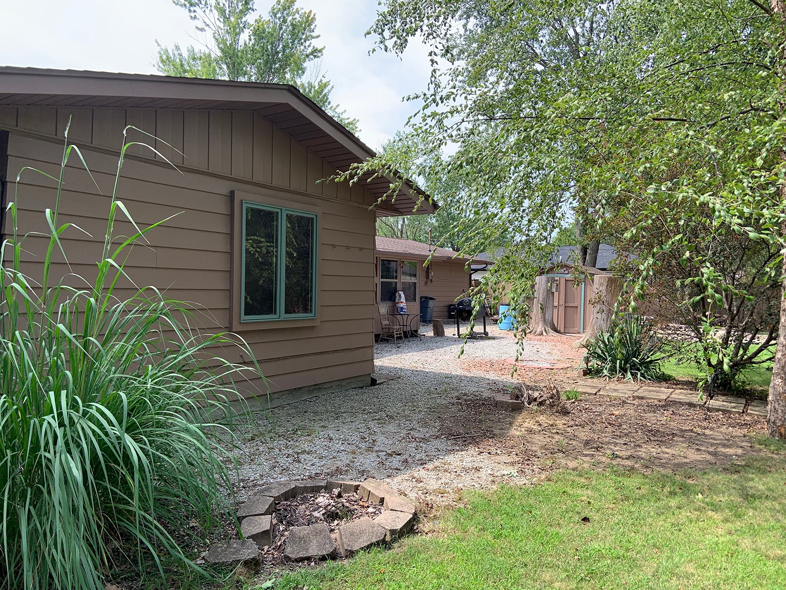 Property photo 7 - REAL ESTATE AUCTION - HOME OFFERED IN 1 TRACT IN ALLEN COUNTY, INDIANA