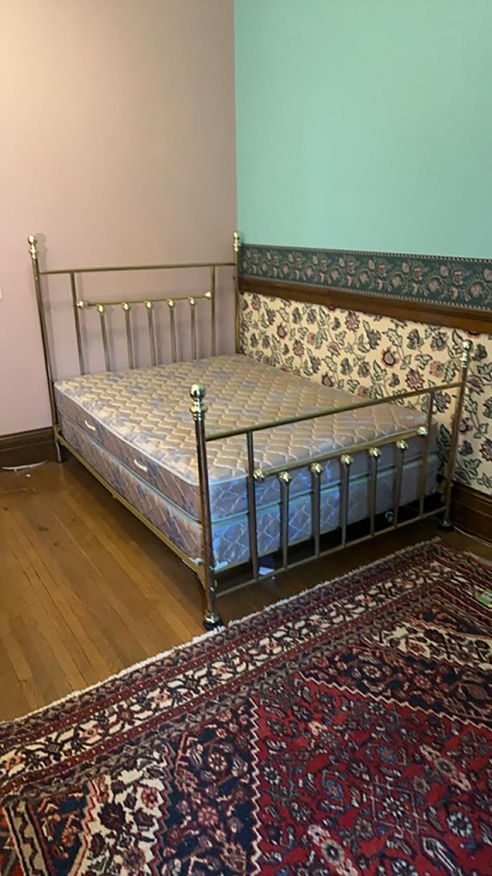Property photo 125 - TIMED ONLINE ONLY PERSONAL PROPERTY AUCTION IN MIAMI COUNTY, INDIANA