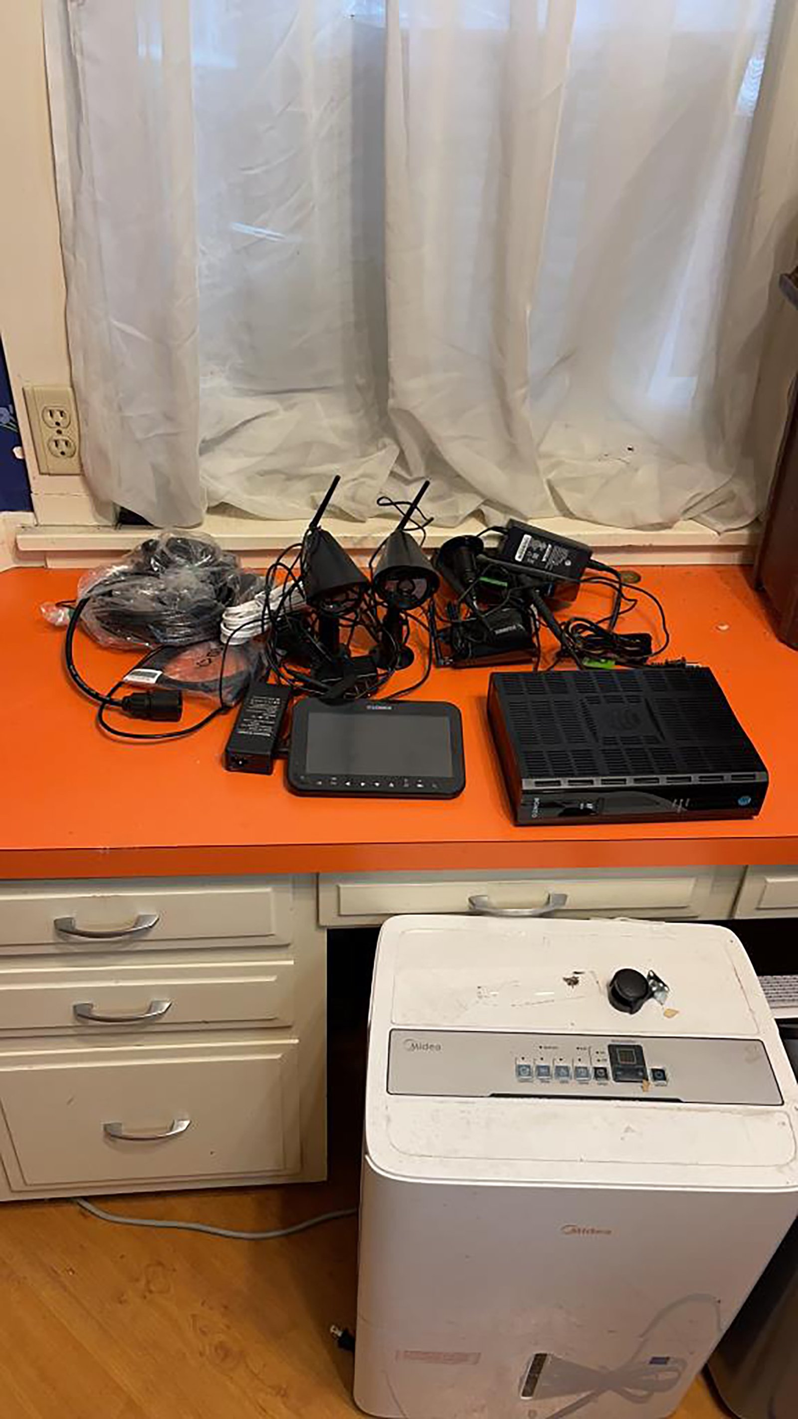 Property photo 108 - TIMED ONLINE ONLY PERSONAL PROPERTY AUCTION IN MIAMI COUNTY, INDIANA