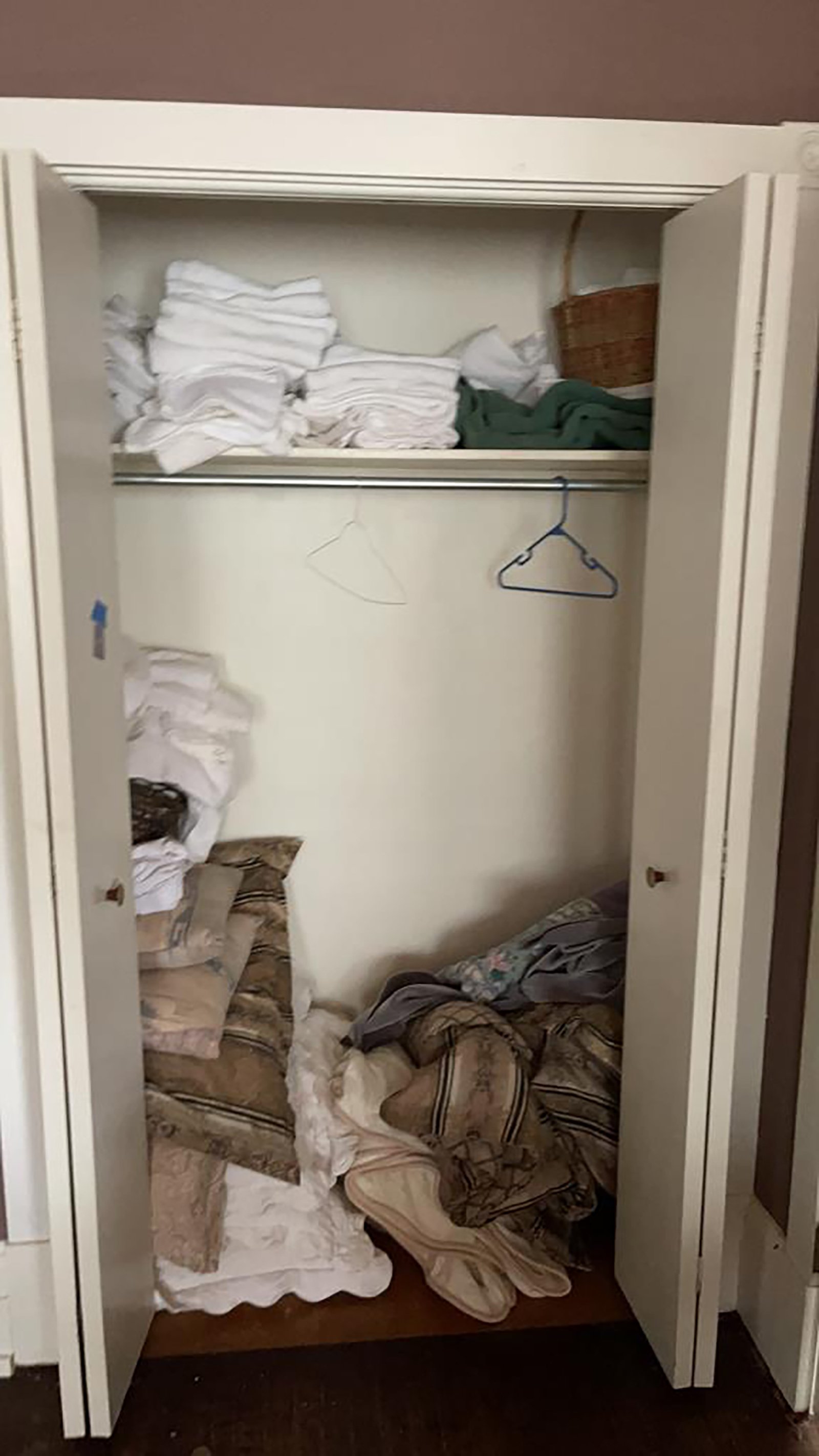 Property photo 161 - TIMED ONLINE ONLY PERSONAL PROPERTY AUCTION IN MIAMI COUNTY, INDIANA