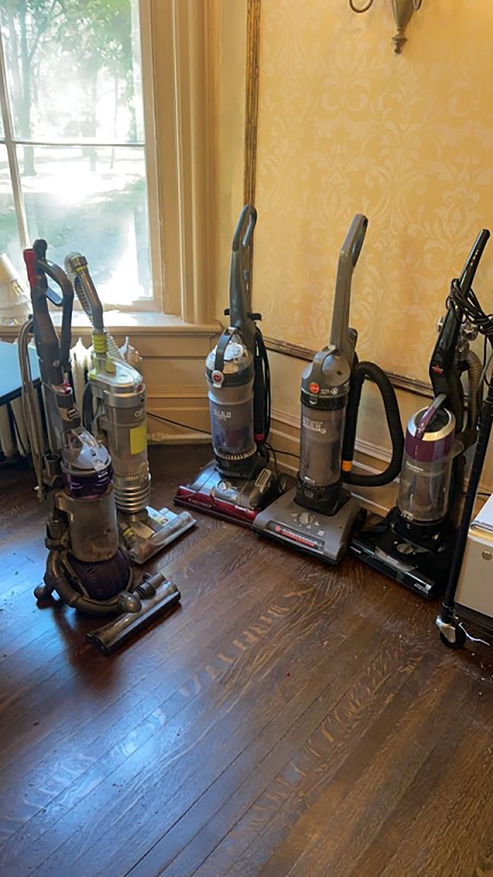 Property photo 184 - TIMED ONLINE ONLY PERSONAL PROPERTY AUCTION IN MIAMI COUNTY, INDIANA