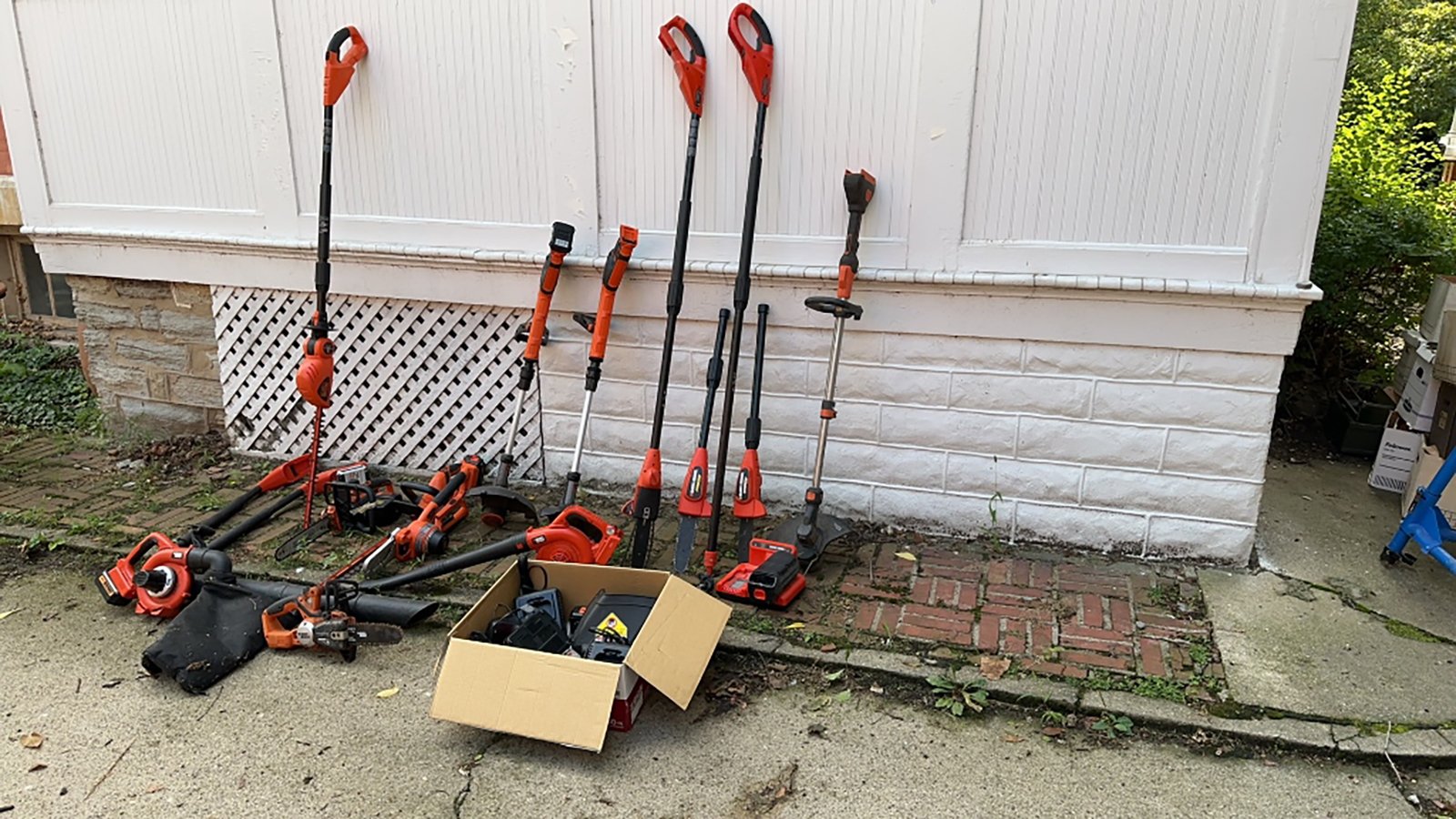 Property photo 14 - TIMED ONLINE ONLY PERSONAL PROPERTY AUCTION IN MIAMI COUNTY, INDIANA