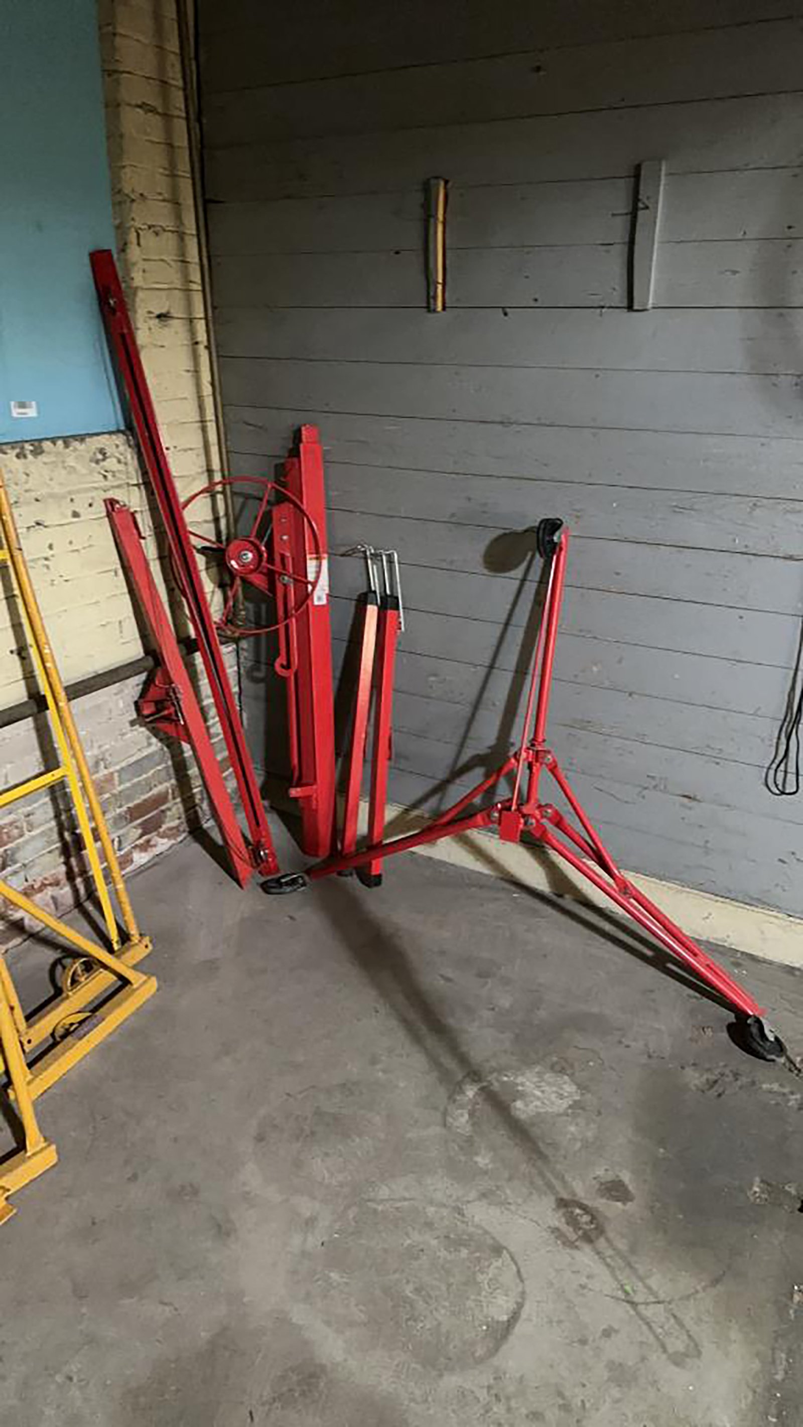 Property photo 40 - TIMED ONLINE ONLY PERSONAL PROPERTY AUCTION IN MIAMI COUNTY, INDIANA