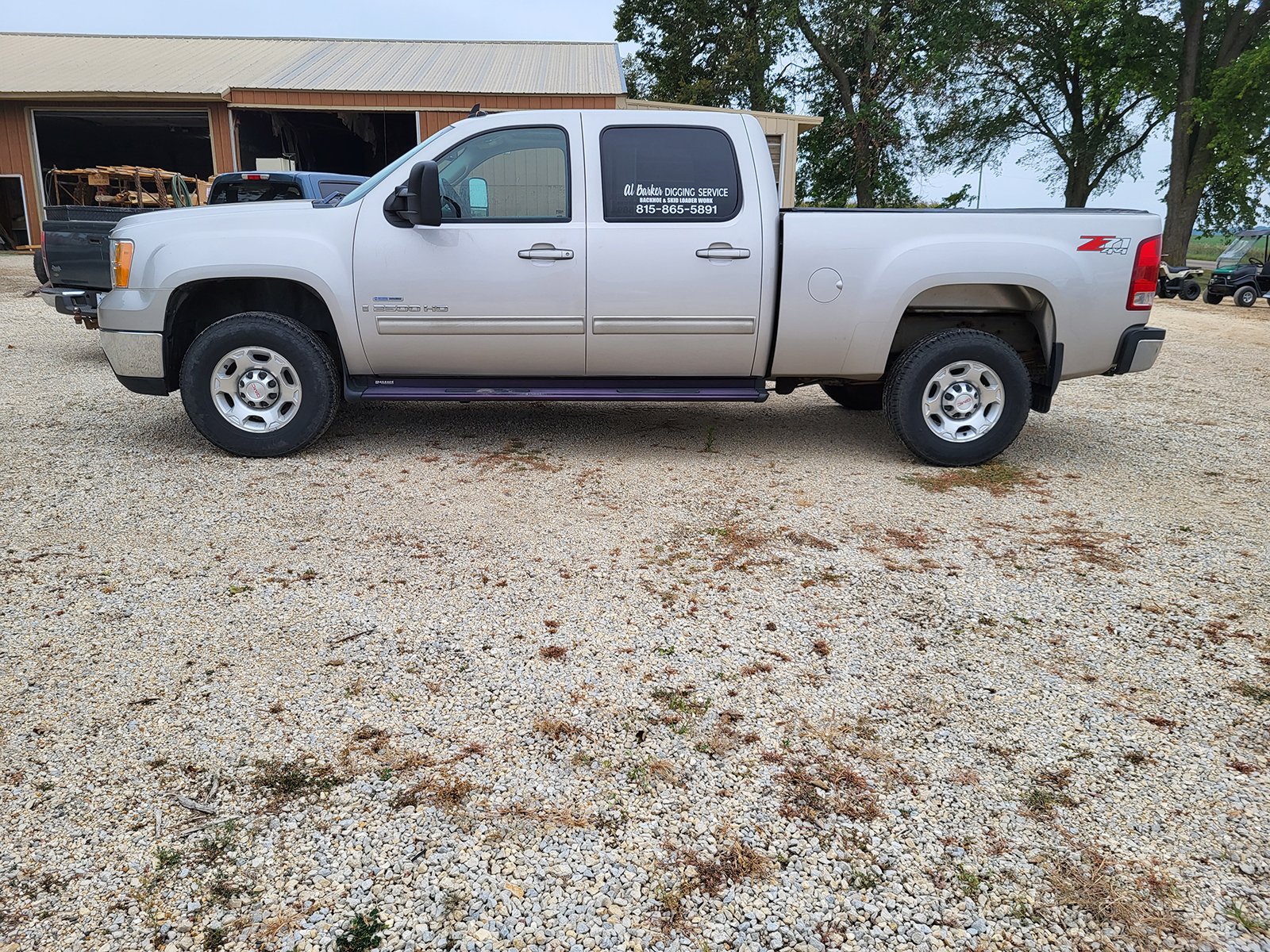 Property photo 1 - TIMED ONLINE ONLY PERSONAL PROPERTY AUCTION IN STEPHENSON COUNTY, ILLINOIS