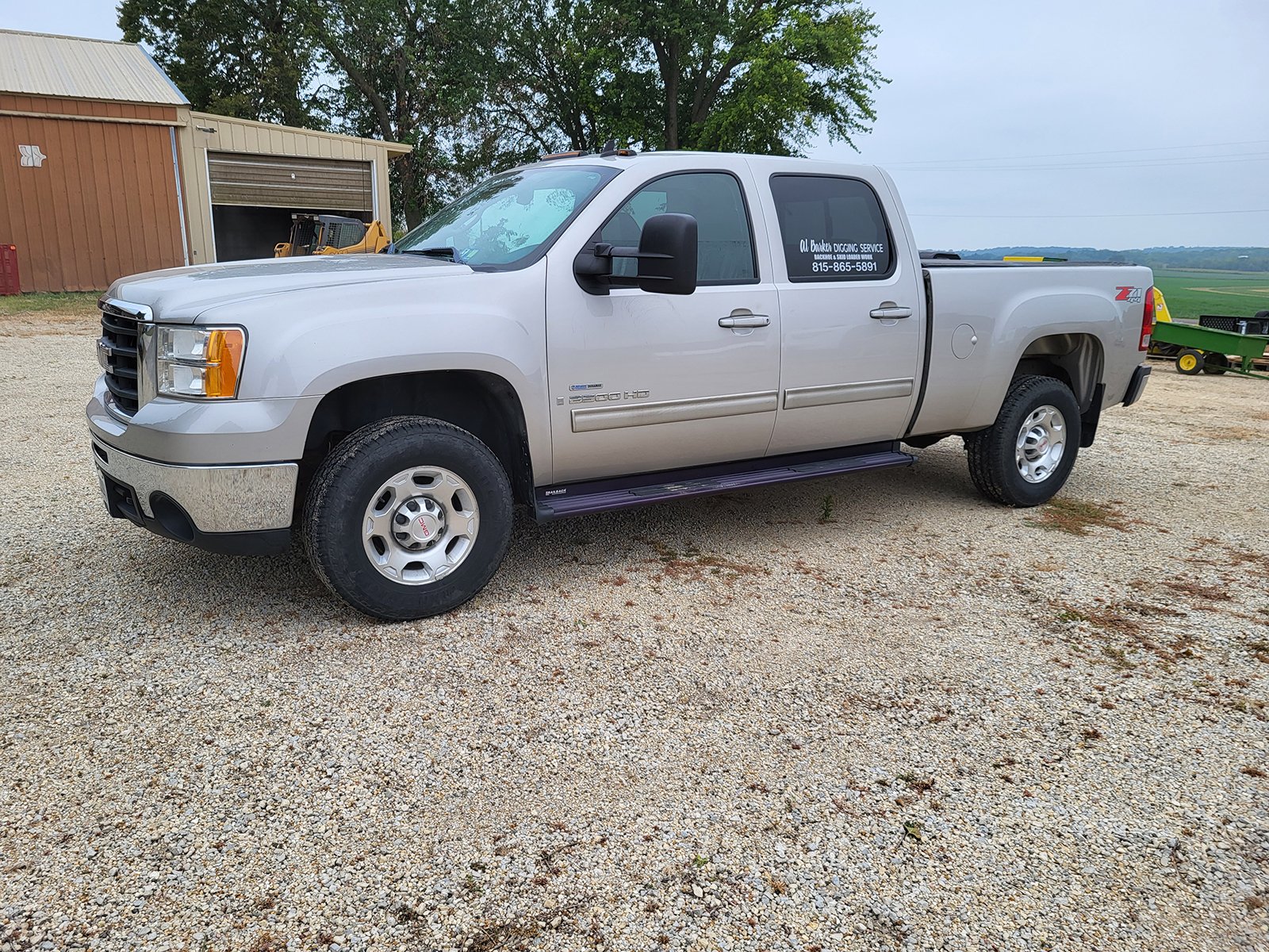 Property photo 2 - TIMED ONLINE ONLY PERSONAL PROPERTY AUCTION IN STEPHENSON COUNTY, ILLINOIS