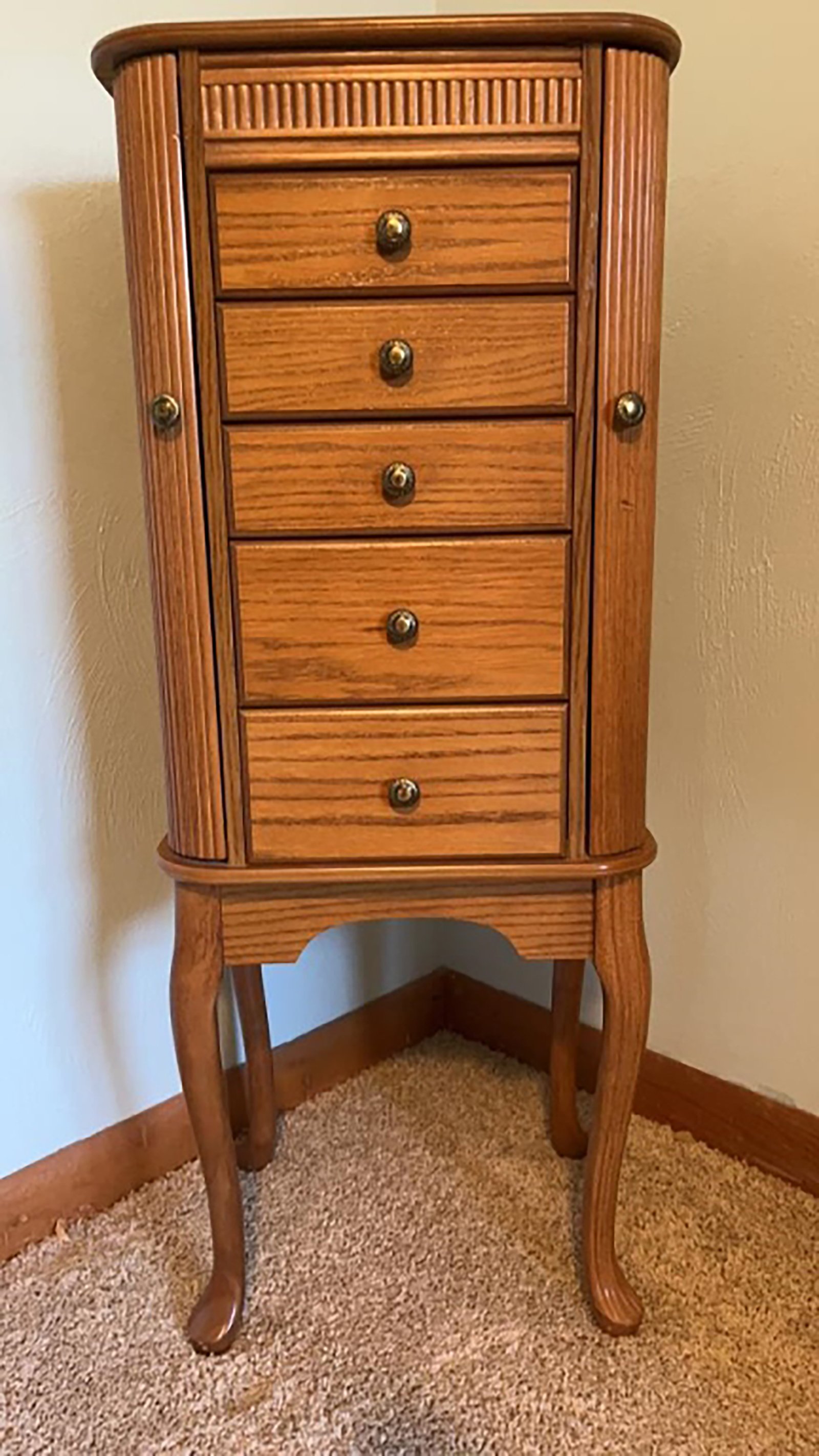 Property photo 134 - TIMED ONLINE ONLY PERSONAL PROPERTY AUCTION IN ALLEN COUNTY, INDIANA