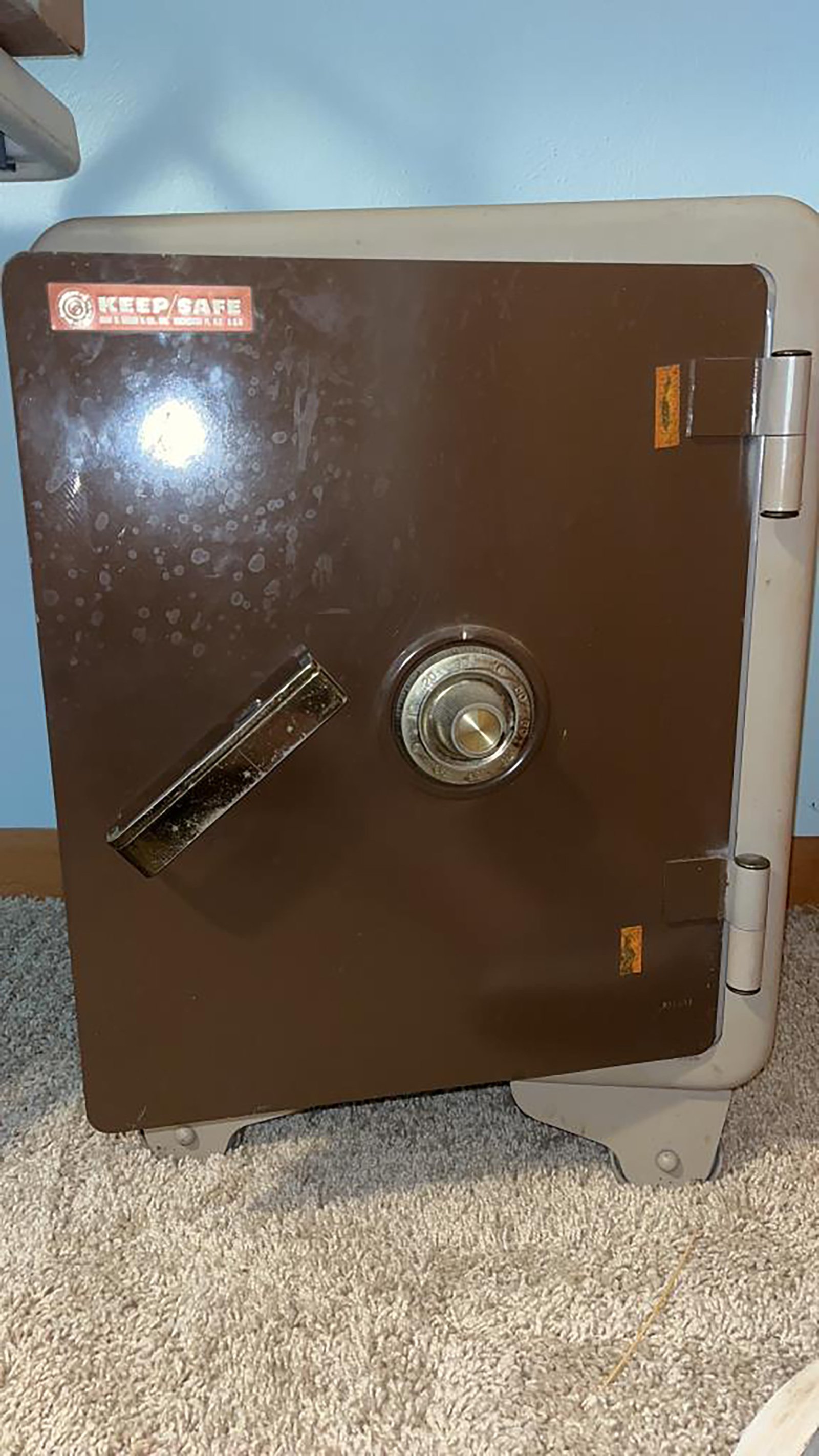 Property photo 137 - TIMED ONLINE ONLY PERSONAL PROPERTY AUCTION IN ALLEN COUNTY, INDIANA