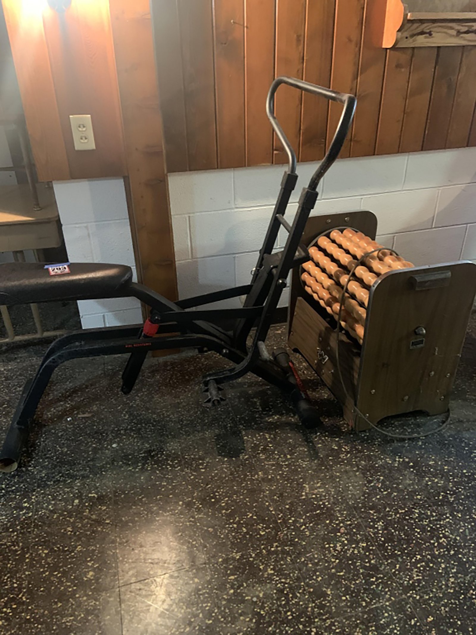 Property photo 296 - TIMED ONLINE ONLY PERSONAL PROPERTY AUCTION IN ALLEN COUNTY, INDIANA