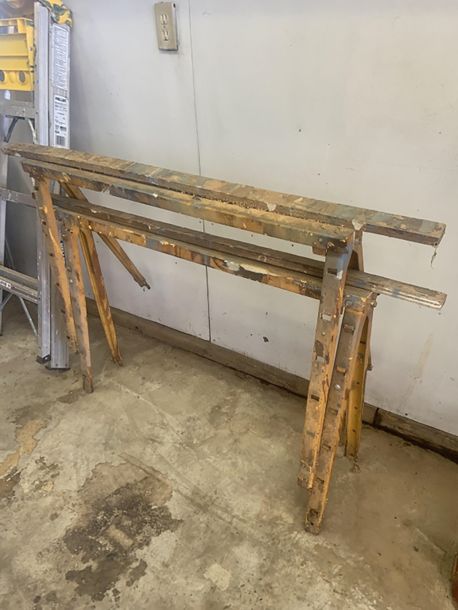 Property photo 305 - TIMED ONLINE ONLY PERSONAL PROPERTY AUCTION IN ALLEN COUNTY, INDIANA
