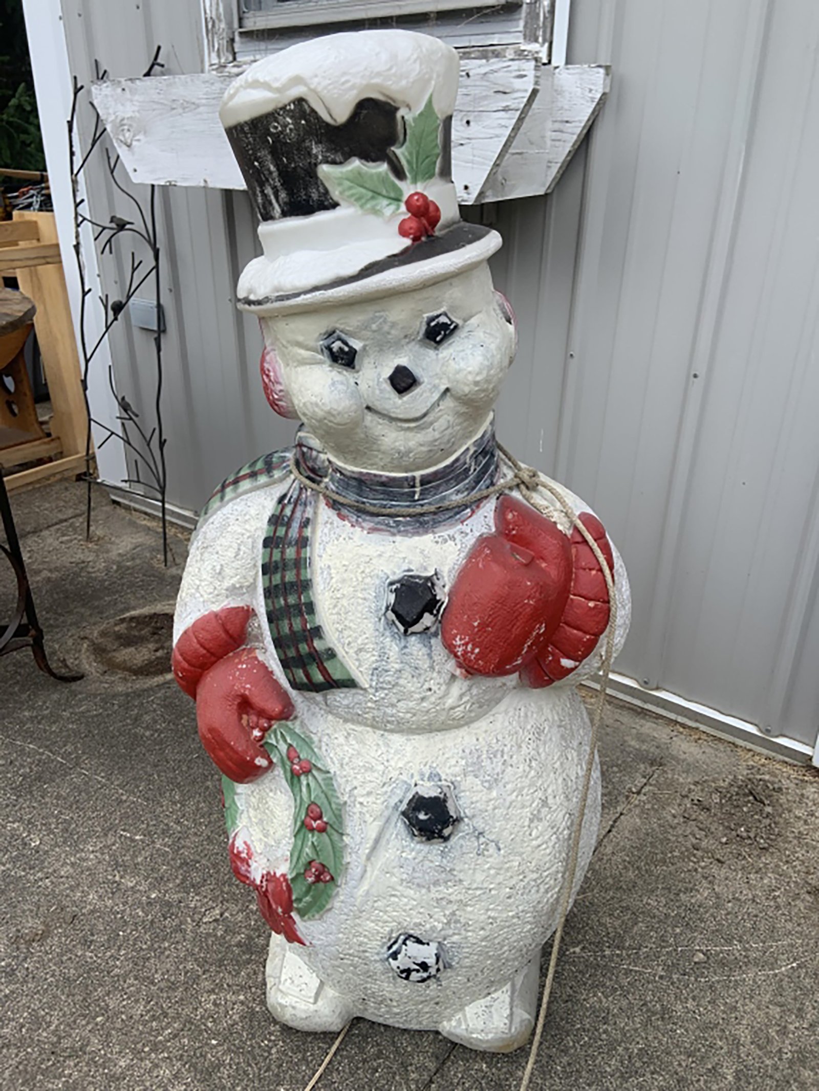 Property photo 363 - TIMED ONLINE ONLY PERSONAL PROPERTY AUCTION IN ALLEN COUNTY, INDIANA