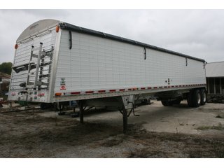 Property photo 32 - FARM EQUIPMENT AUCTION IN WHITLEY COUNTY, INDIANA