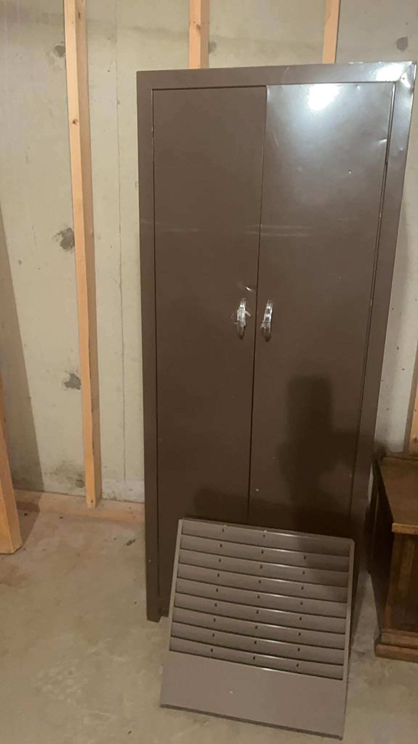 Property photo 58 - TIMED ONLINE ONLY PERSONAL PROPERTY AUCTION IN ALLEN COUNTY, INDIANA