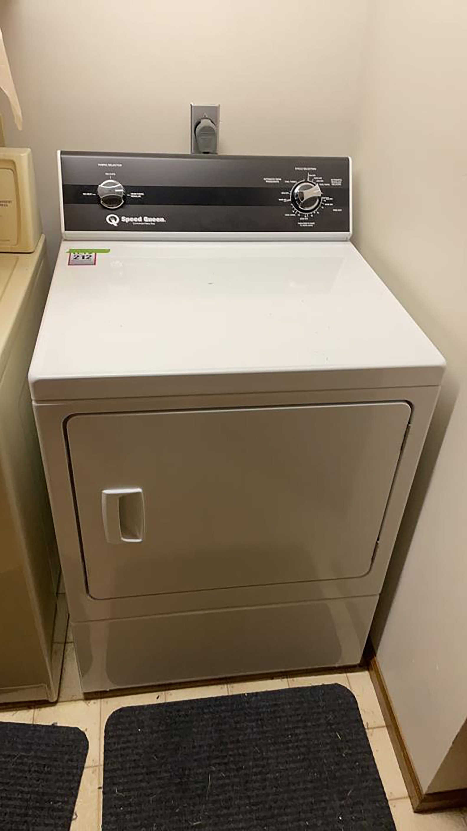 Property photo 119 - TIMED ONLINE ONLY PERSONAL PROPERTY AUCTION IN ALLEN COUNTY, INDIANA
