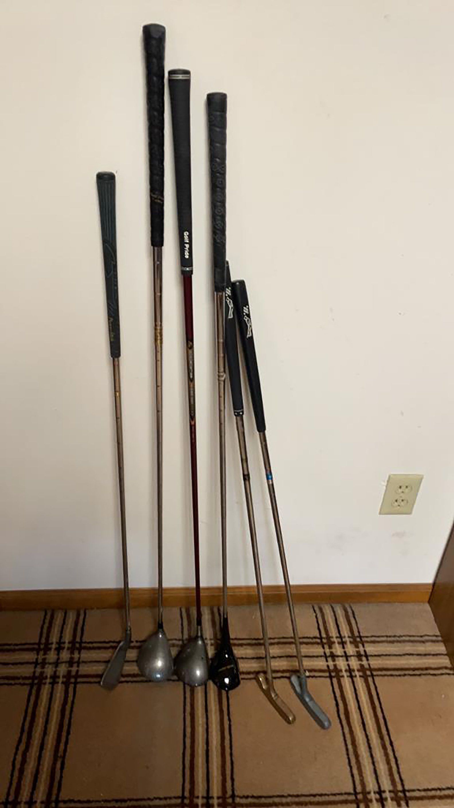 Property photo 120 - TIMED ONLINE ONLY PERSONAL PROPERTY AUCTION IN ALLEN COUNTY, INDIANA