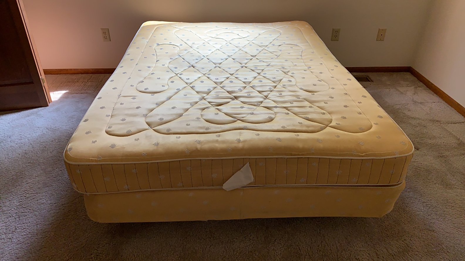 Property photo 151 - TIMED ONLINE ONLY PERSONAL PROPERTY AUCTION IN ALLEN COUNTY, INDIANA
