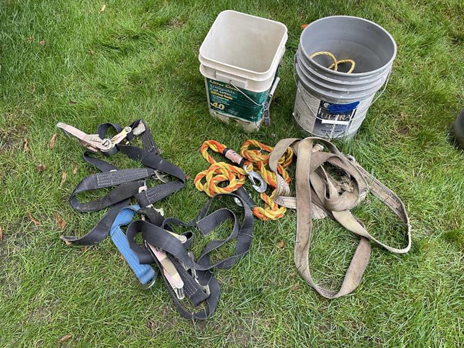 Property photo 222 - TIMED ONLINE ONLY PERSONAL PROPERTY AUCTION IN ALLEN COUNTY, INDIANA