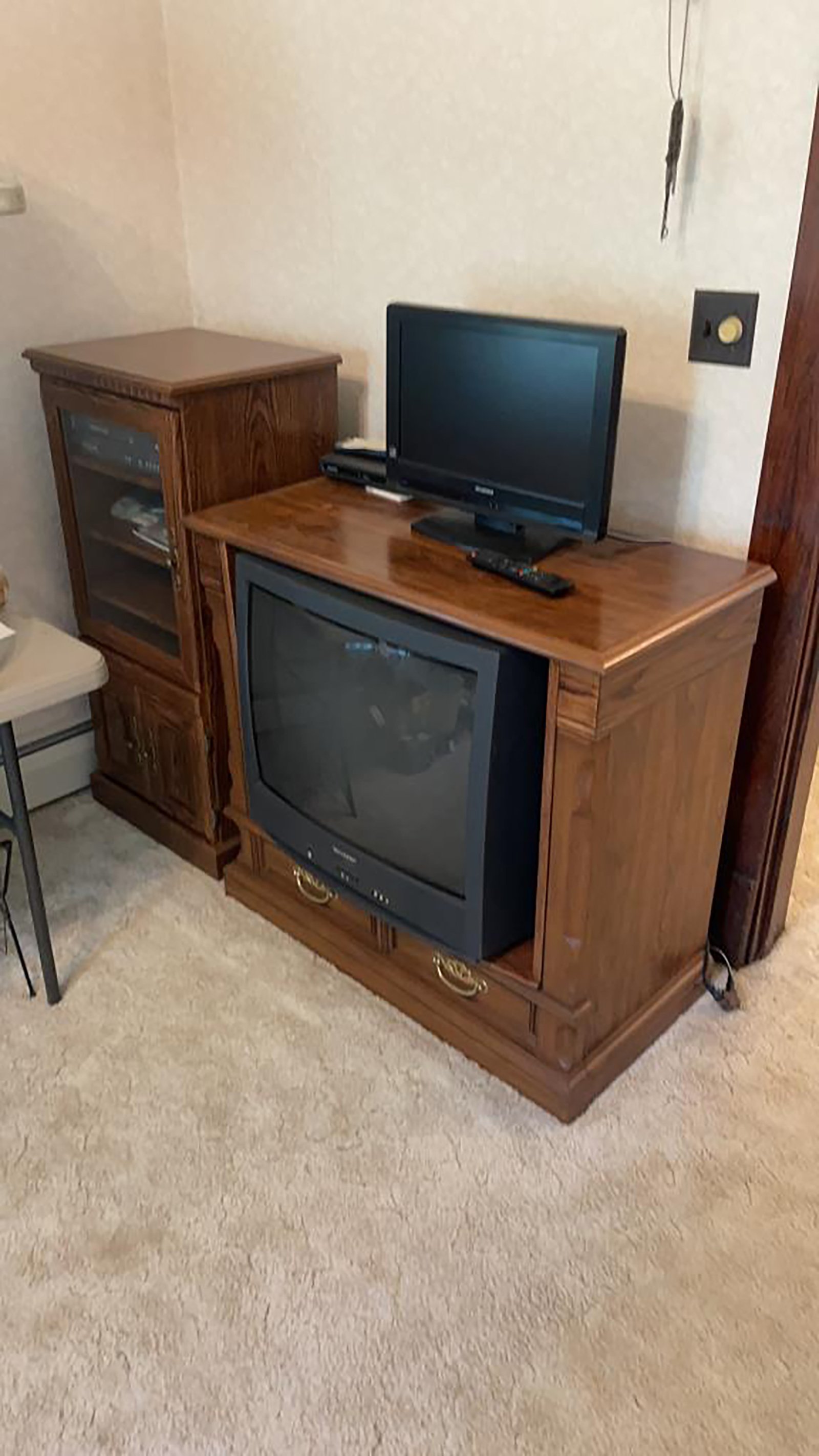 Property photo 37 - TIMED ONLINE ONLY PERSONAL PROPERTY AUCTION IN KOSCIUSKO COUNTY, INDIANA