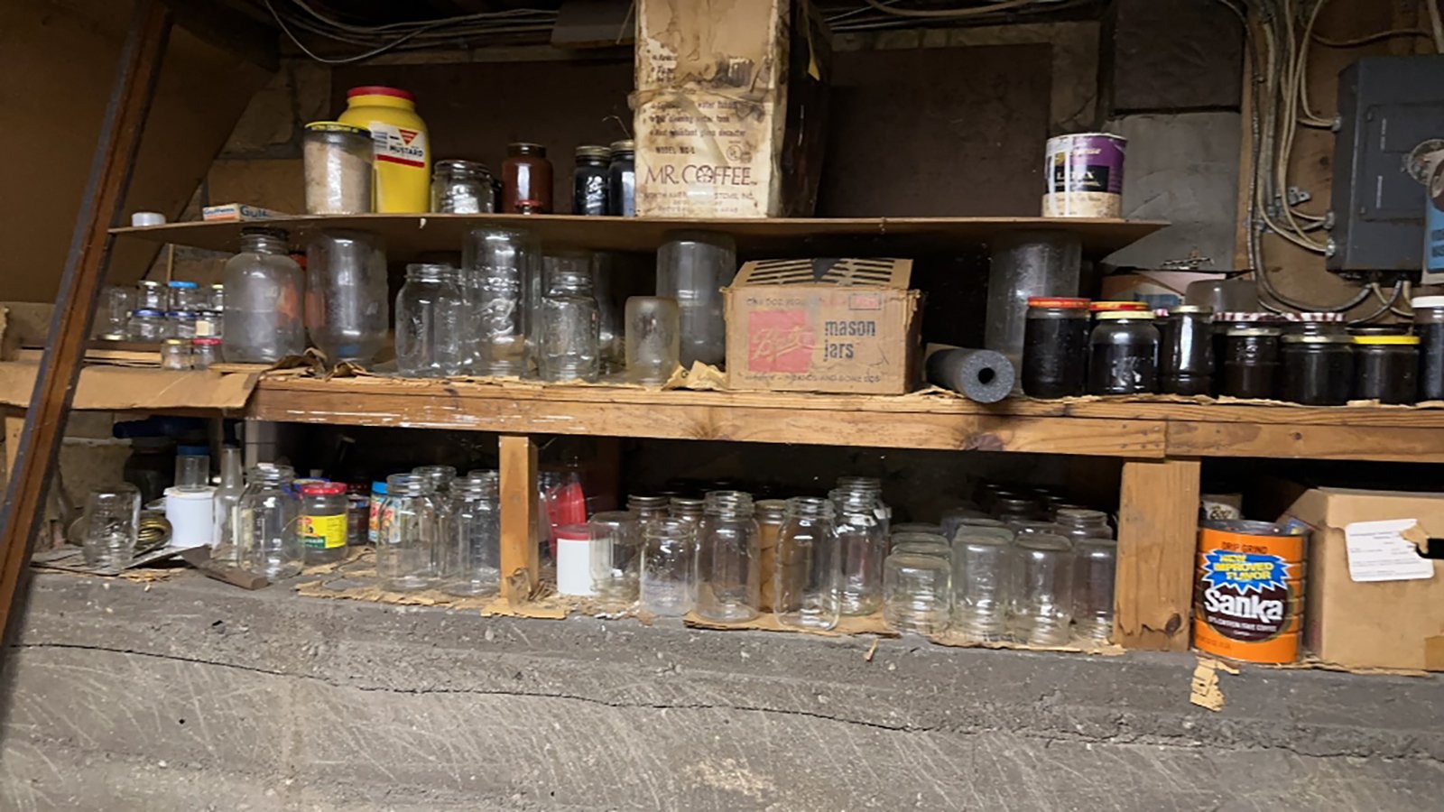 Property photo 61 - TIMED ONLINE ONLY PERSONAL PROPERTY AUCTION IN KOSCIUSKO COUNTY, INDIANA