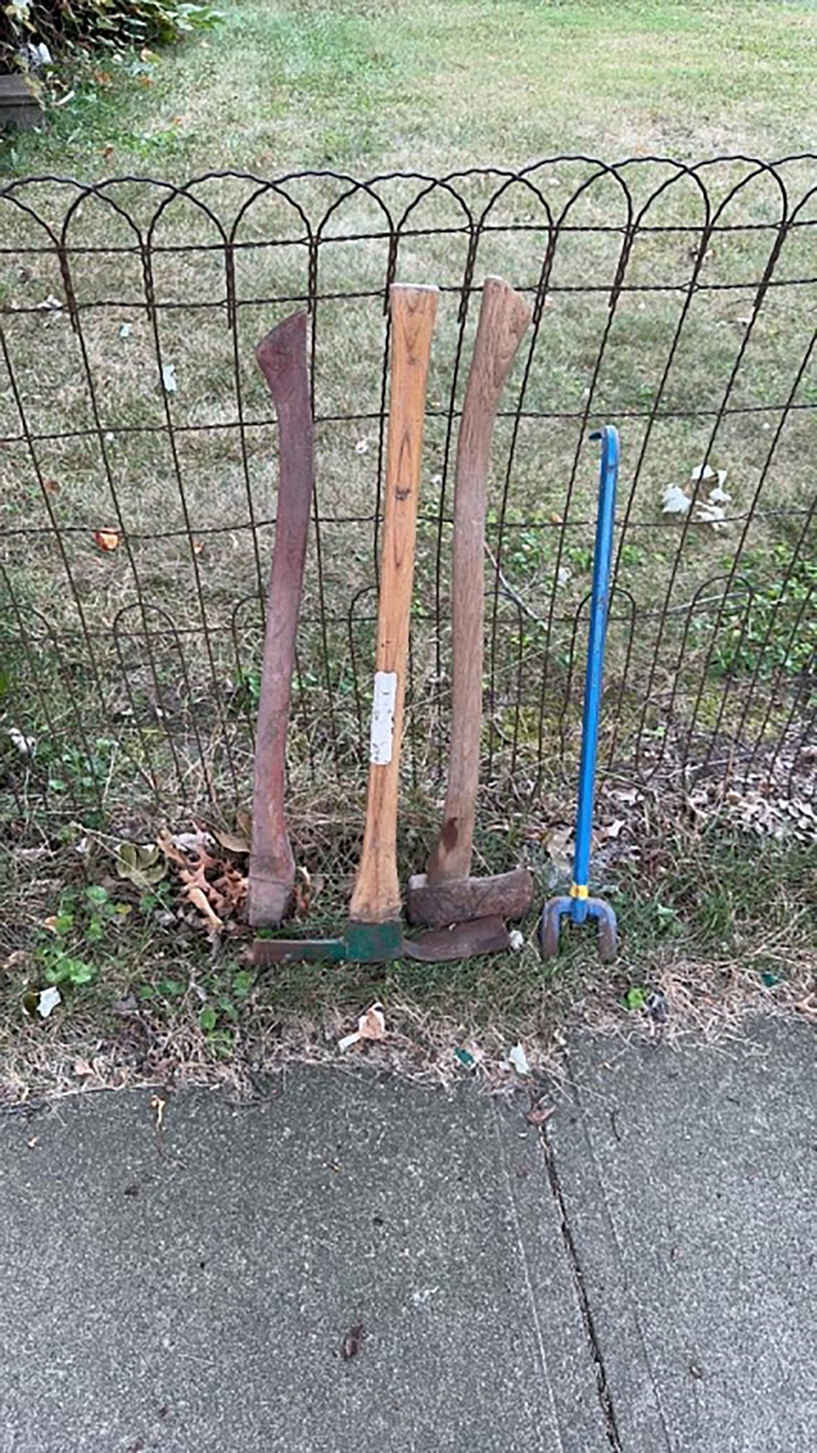 Property photo 112 - TIMED ONLINE ONLY PERSONAL PROPERTY AUCTION IN KOSCIUSKO COUNTY, INDIANA