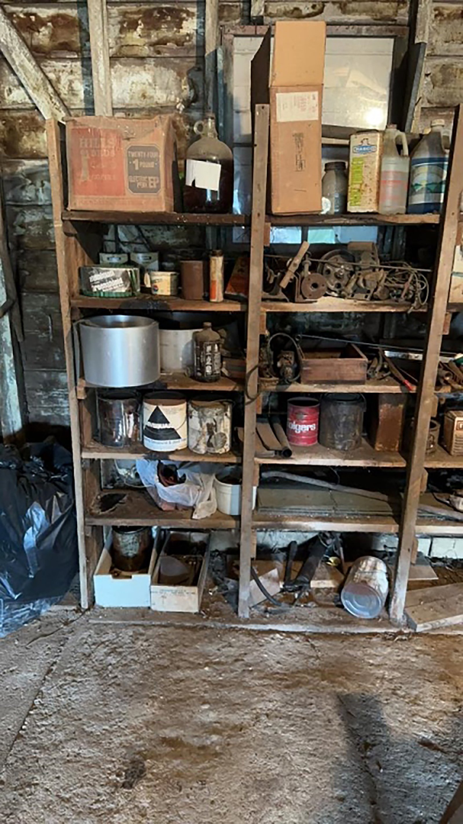 Property photo 144 - TIMED ONLINE ONLY PERSONAL PROPERTY AUCTION IN KOSCIUSKO COUNTY, INDIANA