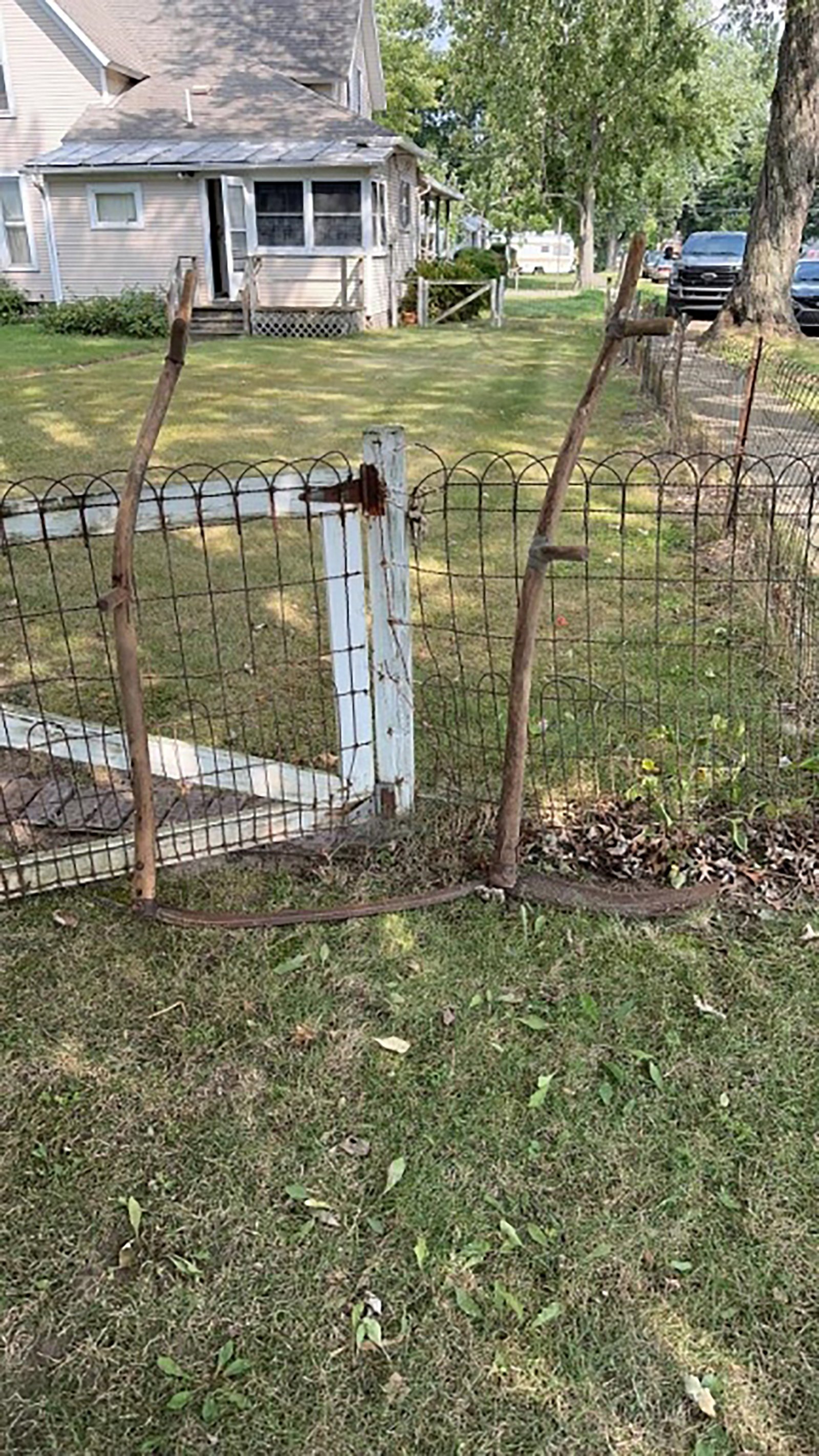 Property photo 153 - TIMED ONLINE ONLY PERSONAL PROPERTY AUCTION IN KOSCIUSKO COUNTY, INDIANA