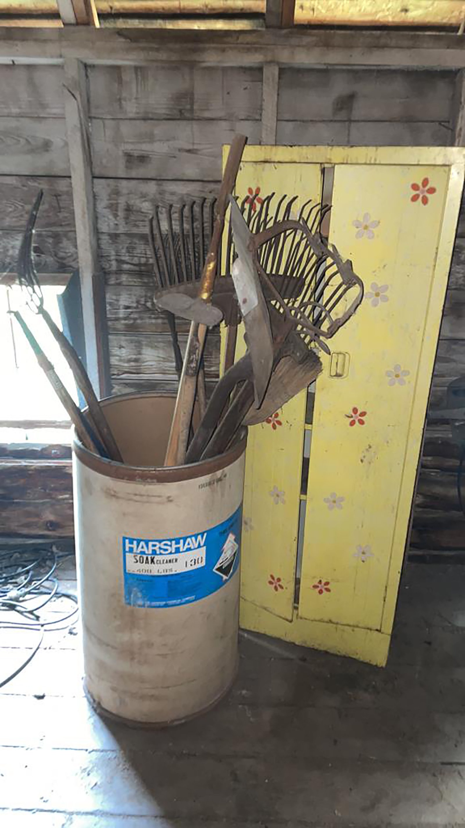 Property photo 161 - TIMED ONLINE ONLY PERSONAL PROPERTY AUCTION IN KOSCIUSKO COUNTY, INDIANA