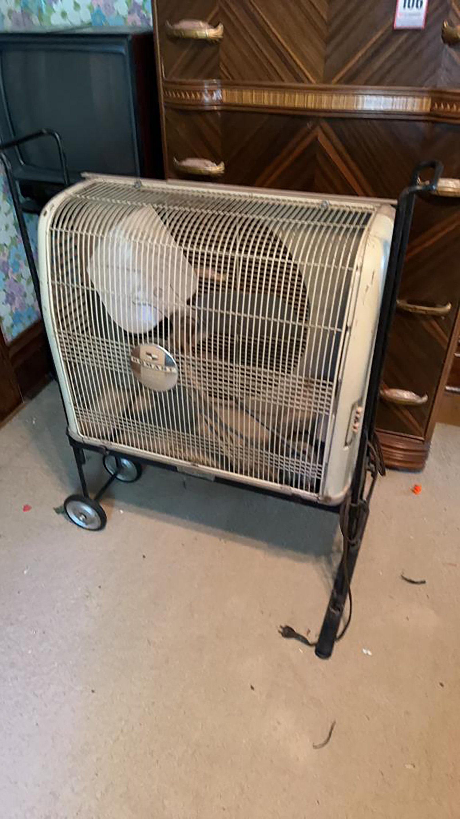 Property photo 266 - TIMED ONLINE ONLY PERSONAL PROPERTY AUCTION IN KOSCIUSKO COUNTY, INDIANA
