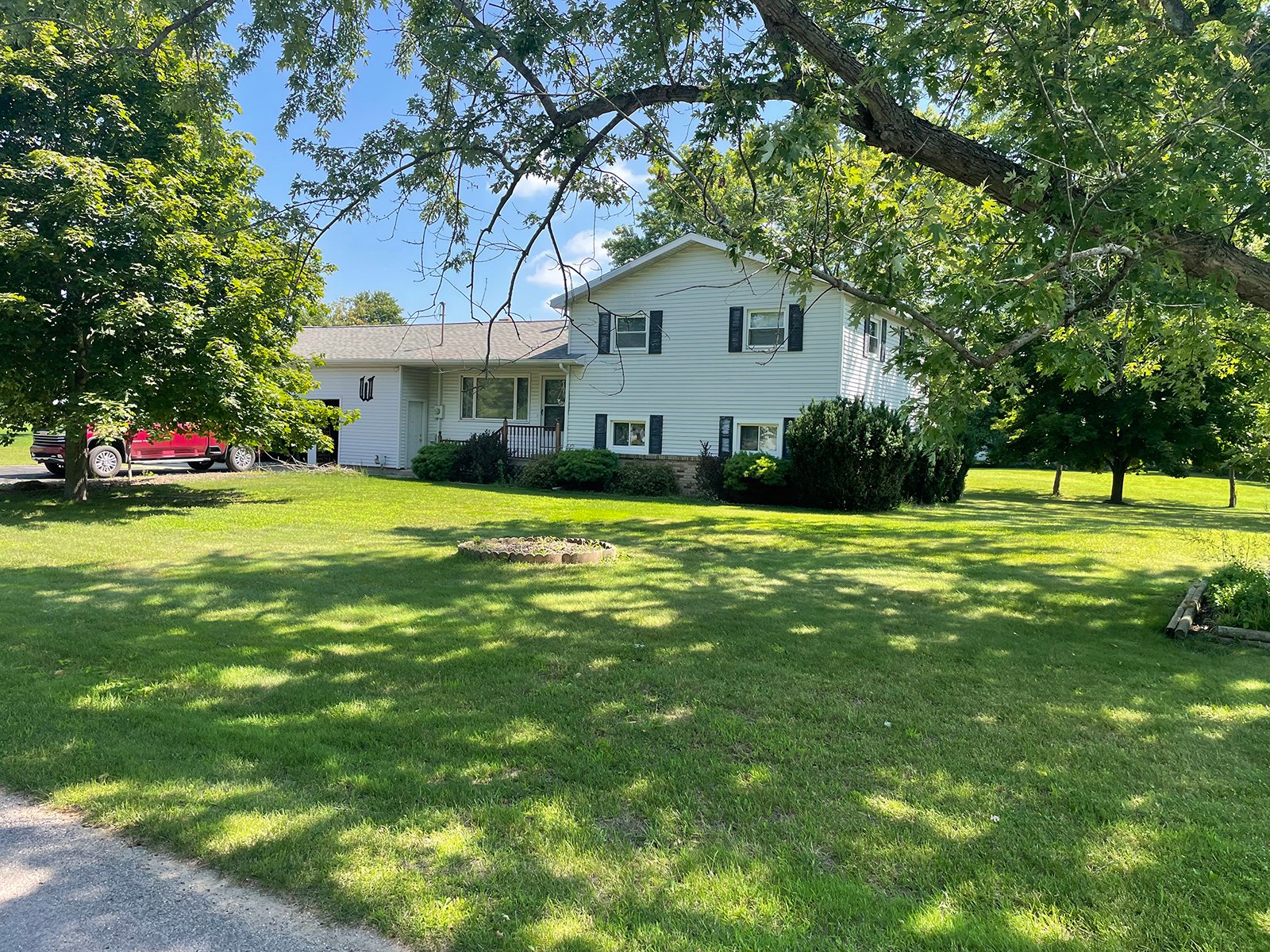 Property photo 1 - REAL ESTATE AUCTION - 2 LOTS IN MONTCALM COUNTY, MICHIGAN
