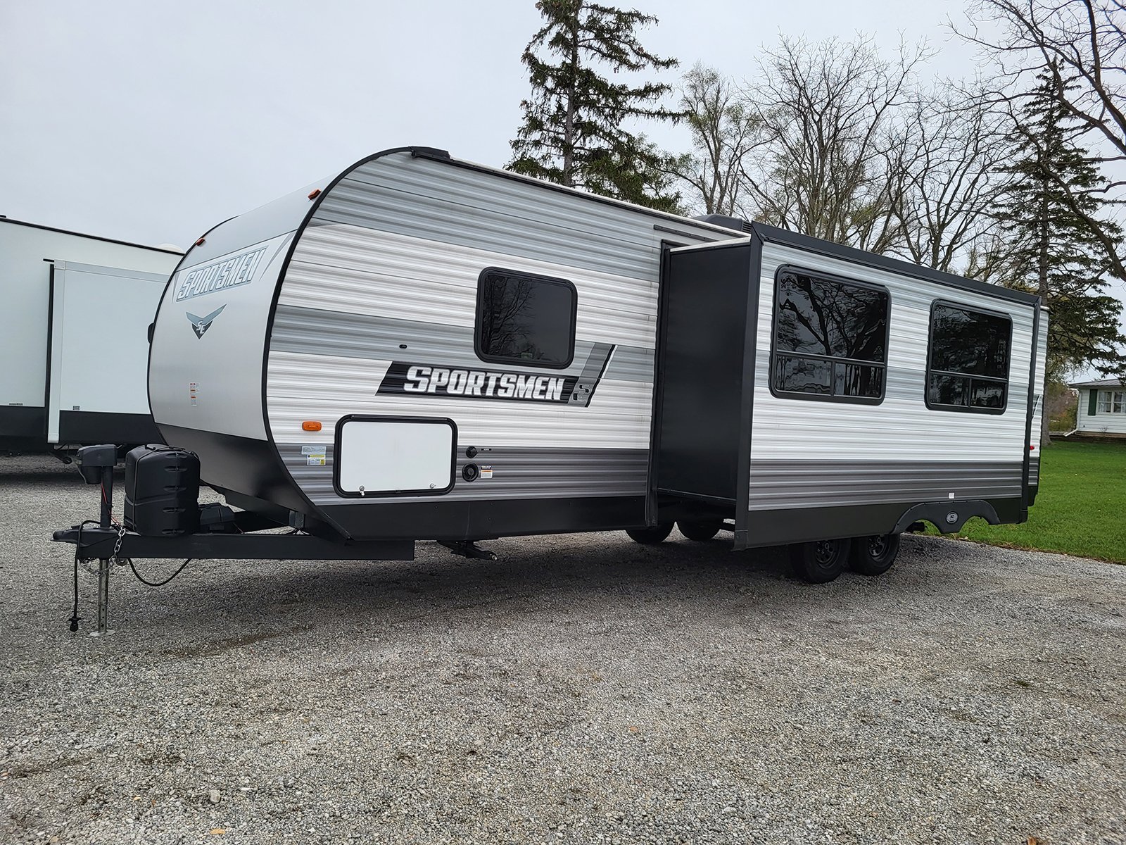 Property photo 15 - TIMED ONLINE ONLY FALL RECREATIONAL/RV CONSIGNMENT AUCTION