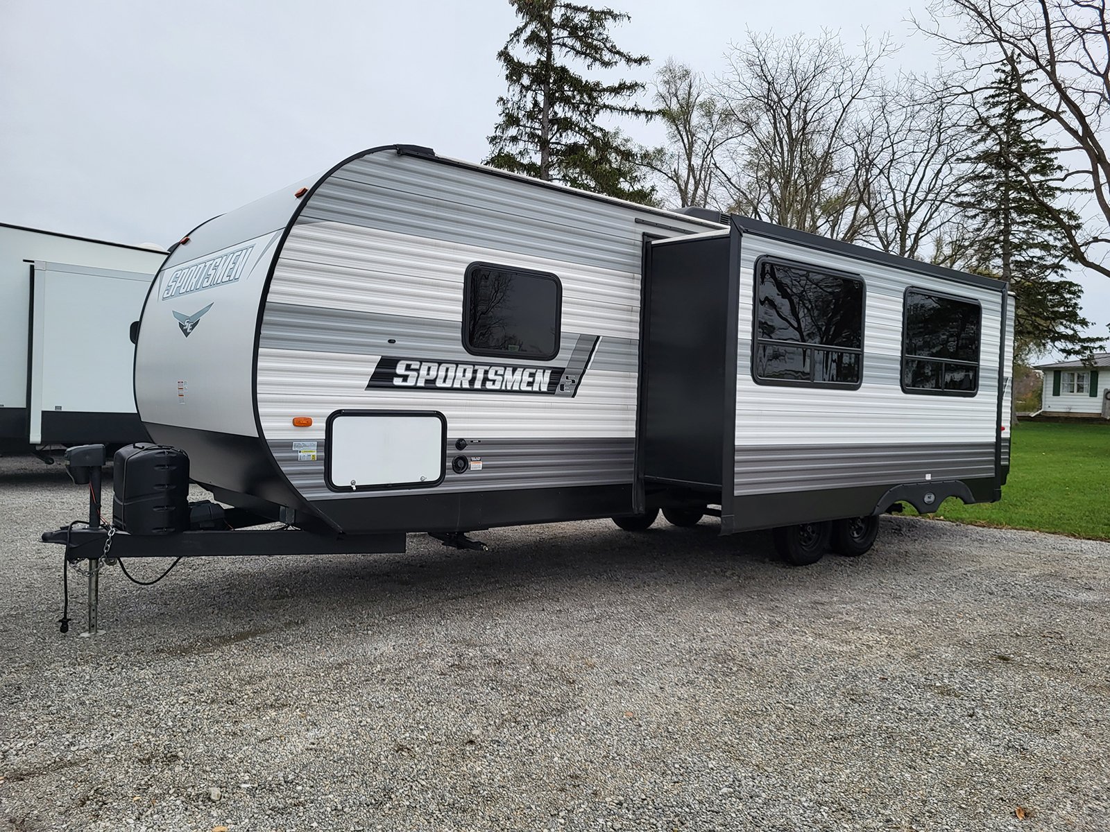 Property photo 16 - TIMED ONLINE ONLY FALL RECREATIONAL/RV CONSIGNMENT AUCTION