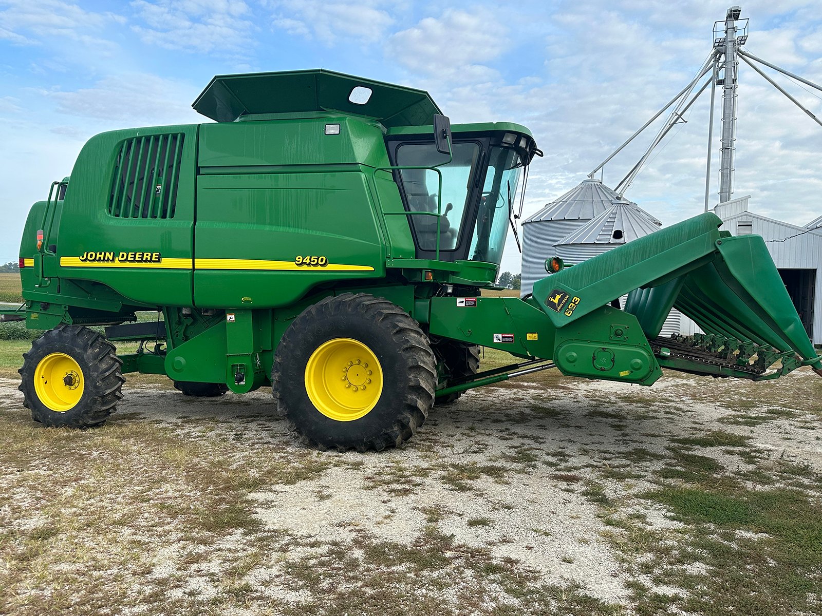 Property photo 4 - FARM EQUIPMENT AUCTION IN ADAMS COUNTY, INDIANA