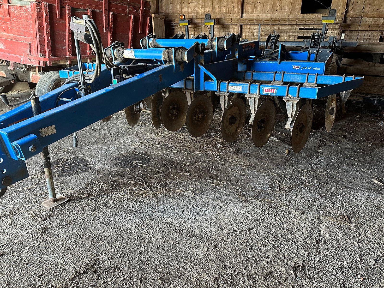 Property photo 35 - FARM EQUIPMENT AUCTION IN ADAMS COUNTY, INDIANA