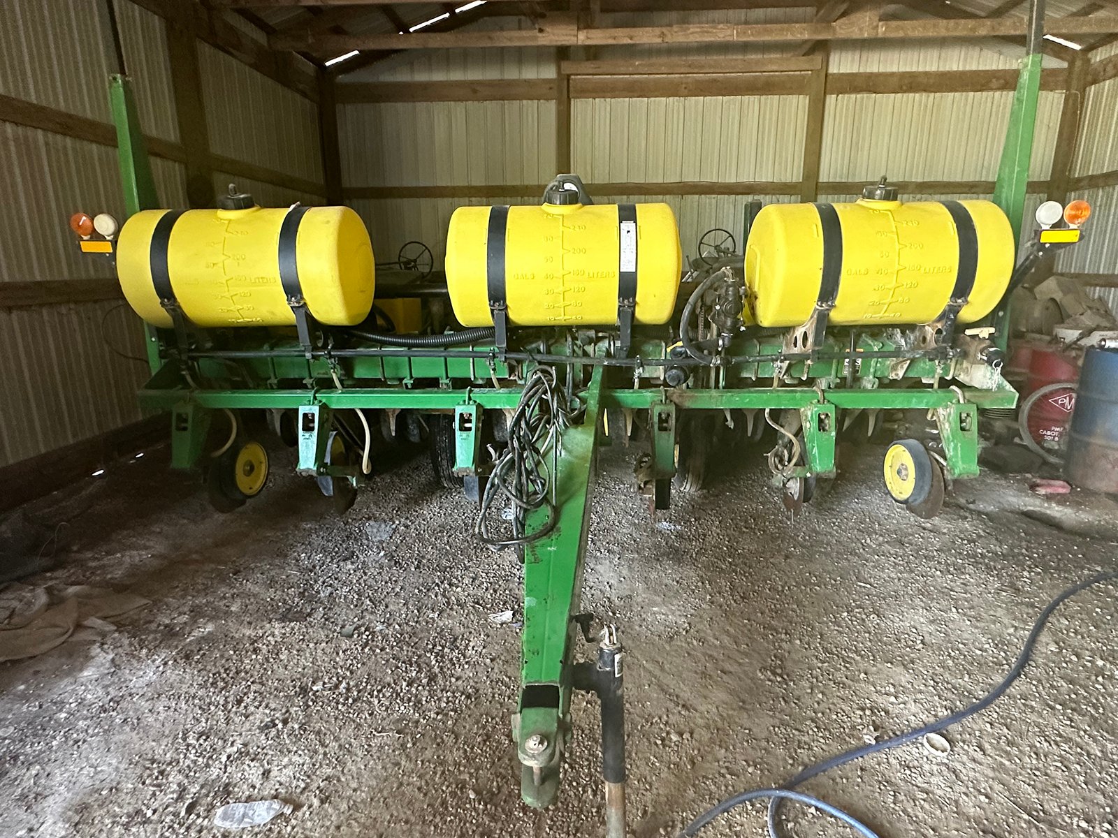 Property photo 37 - FARM EQUIPMENT AUCTION IN ADAMS COUNTY, INDIANA