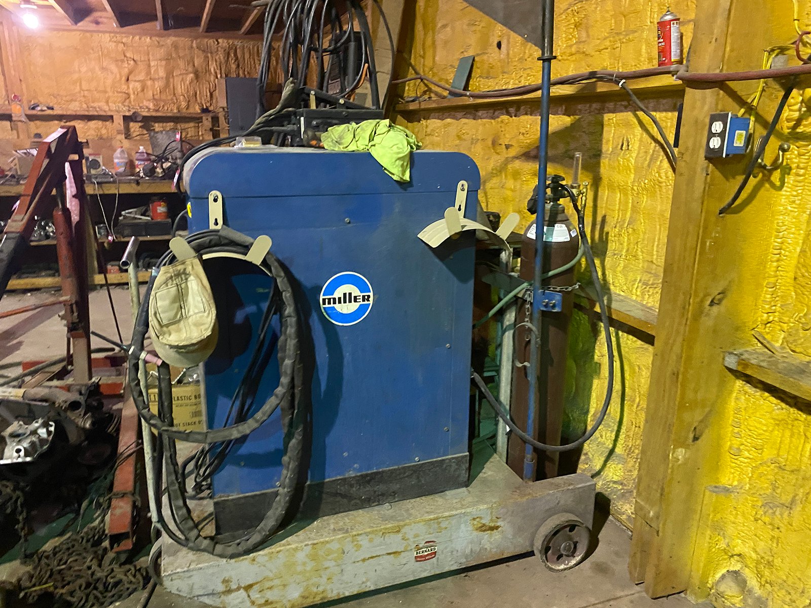 Property photo 4 - TIMED ONLINE ONLY FARM EQUIPMENT & PERSONAL PROPERTY AUCTION IN ST. JOSEPH COUNTY, MICHIGAN