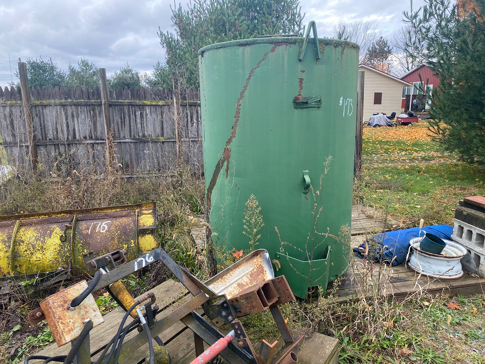 Property photo 11 - TIMED ONLINE ONLY FARM EQUIPMENT & PERSONAL PROPERTY AUCTION IN ST. JOSEPH COUNTY, MICHIGAN