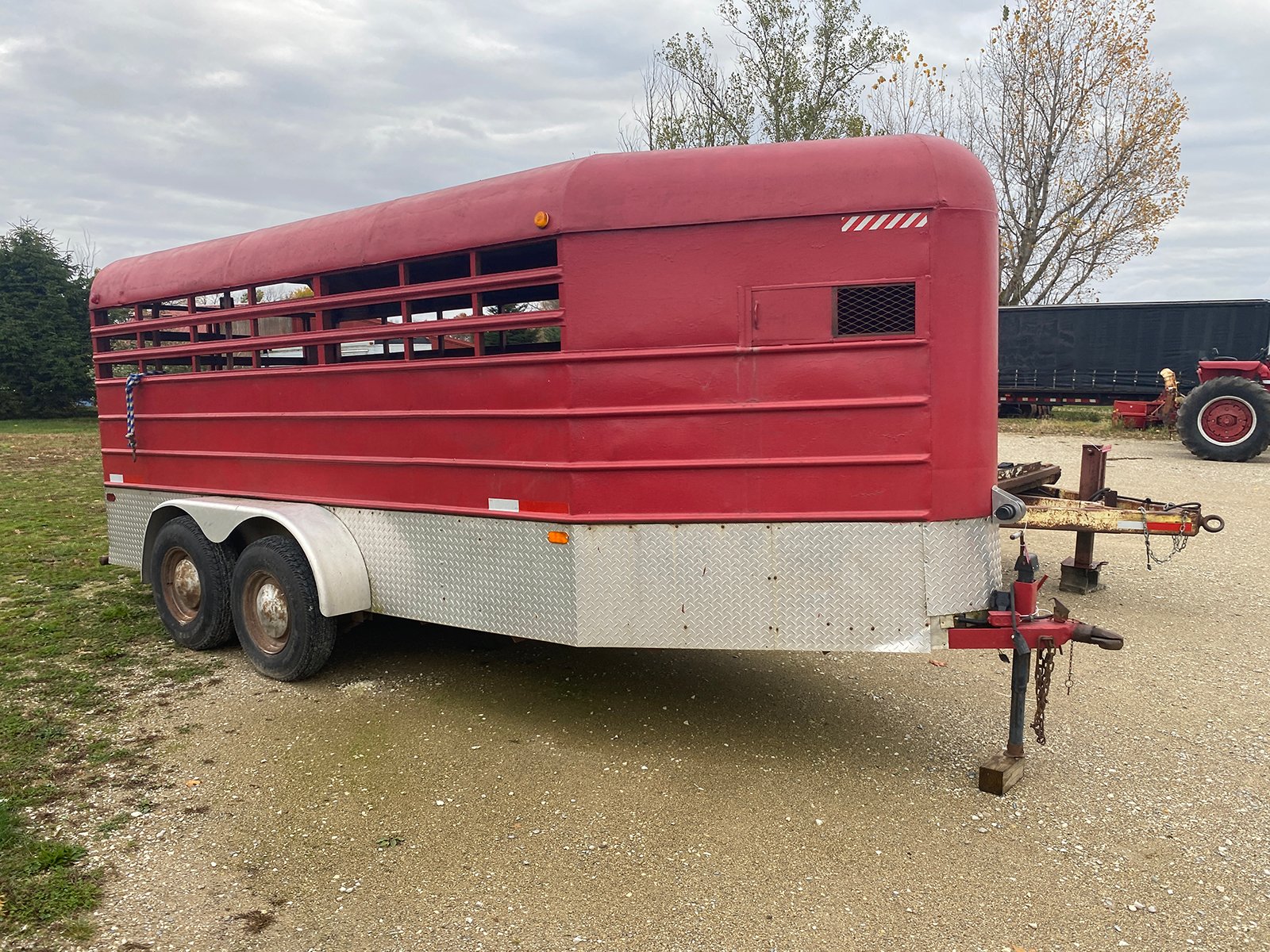 Property photo 14 - TIMED ONLINE ONLY FARM EQUIPMENT & PERSONAL PROPERTY AUCTION IN ST. JOSEPH COUNTY, MICHIGAN