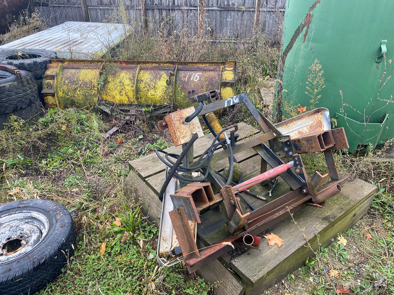 Property photo 17 - TIMED ONLINE ONLY FARM EQUIPMENT & PERSONAL PROPERTY AUCTION IN ST. JOSEPH COUNTY, MICHIGAN