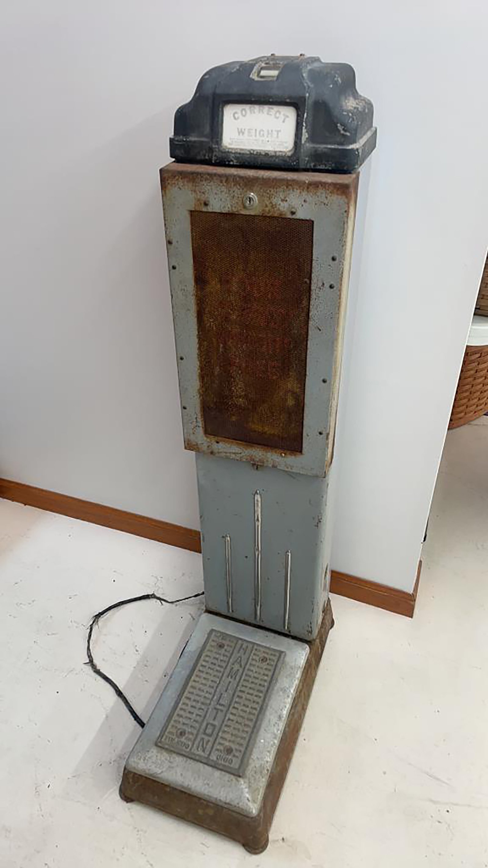 Property photo 228 - TIMED ONLINE ONLY PERSONAL PROPERTY AUCTION IN ALLEN COUNTY, INDIANA