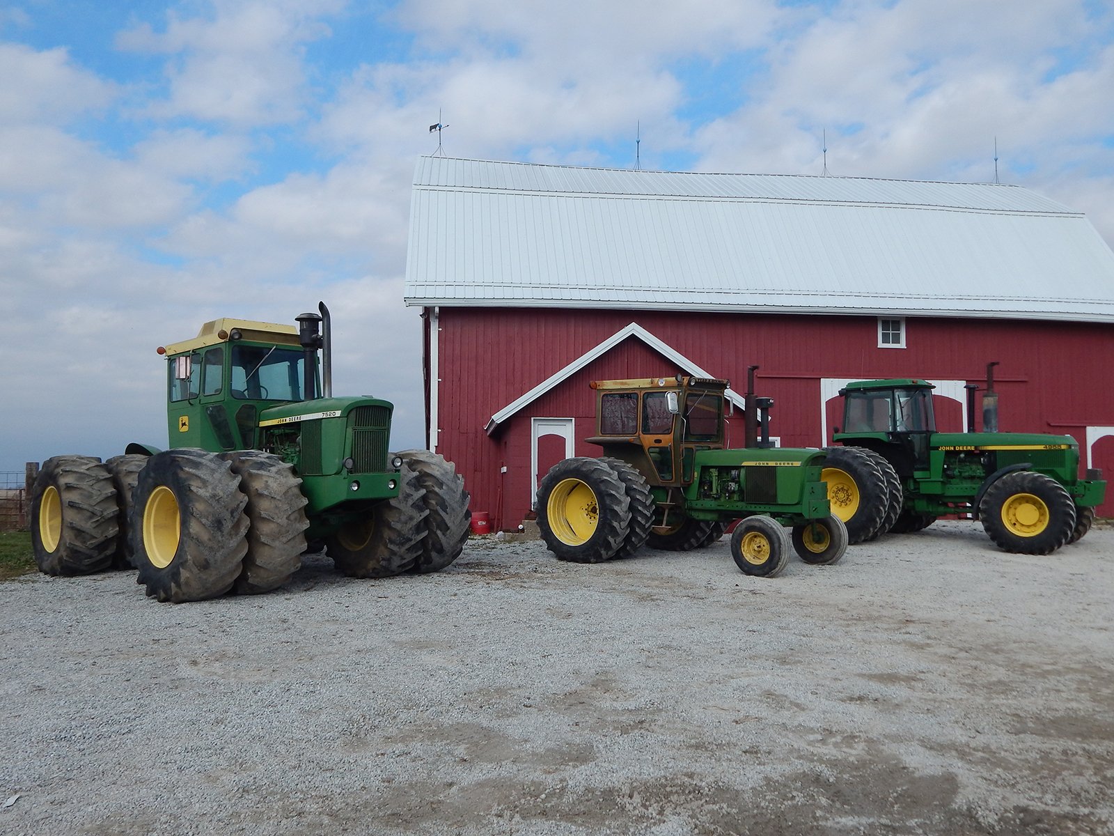 Property photo 24 - FARM EQUIPMENT AUCTION IN GRANT COUNTY, INDIANA