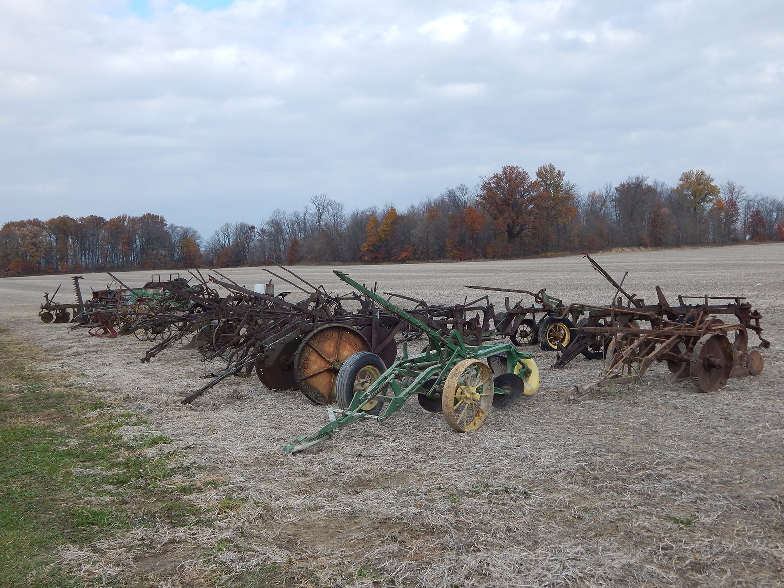 Property photo 4 - FARM EQUIPMENT AUCTION IN GRANT COUNTY, INDIANA