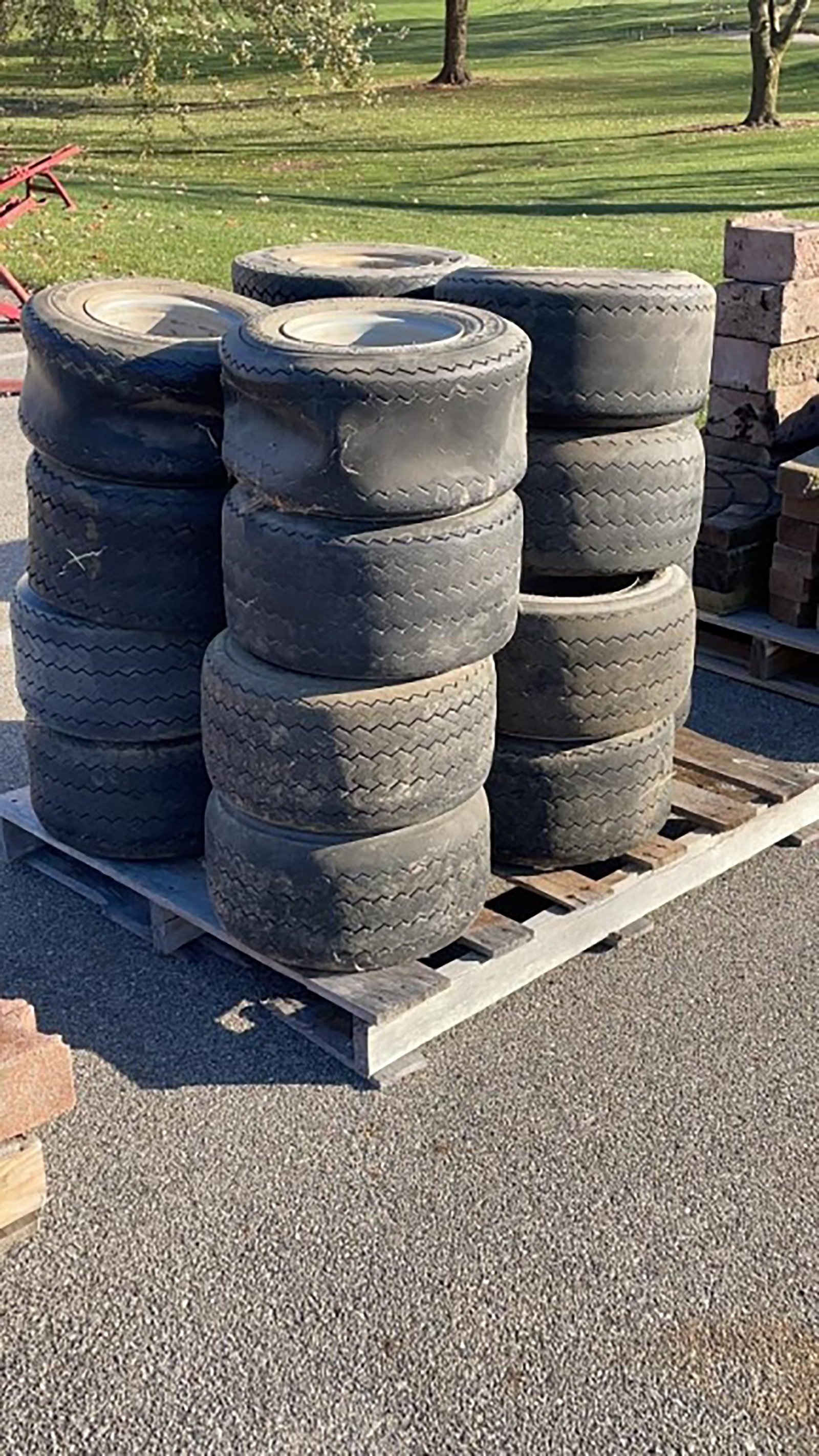Property photo 36 - TIMED ONLINE ONLY PERSONAL PROPERTY AUCTION IN DEKALB & STEUBEN COUNTIES, INDIANA