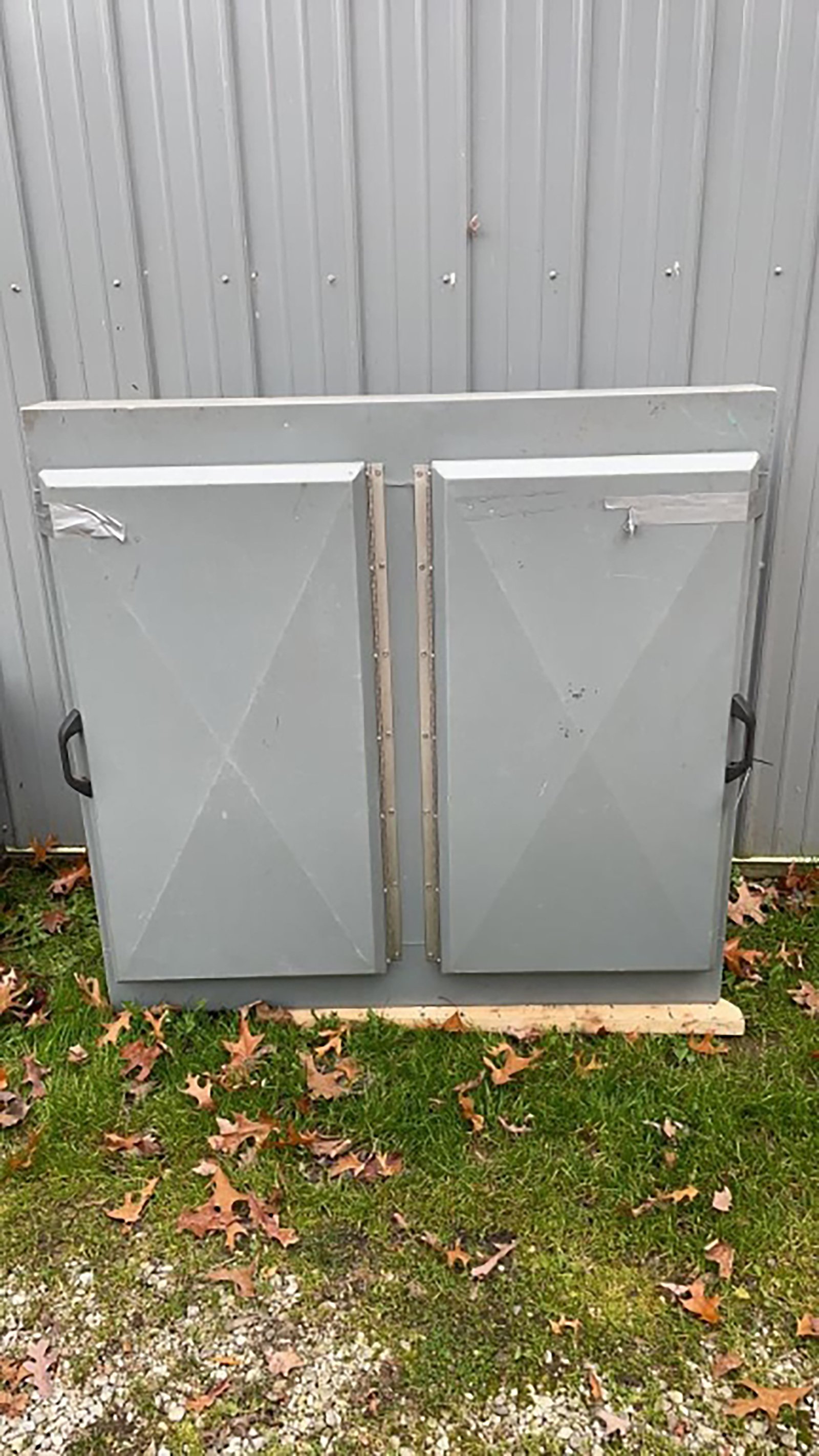 Property photo 112 - TIMED ONLINE ONLY PERSONAL PROPERTY AUCTION IN DEKALB & STEUBEN COUNTIES, INDIANA