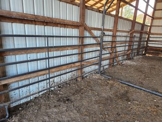 Property photo 40 - FARM EQUIPMENT AUCTION IN DOUGLAS COUNTY, MISSOURI
