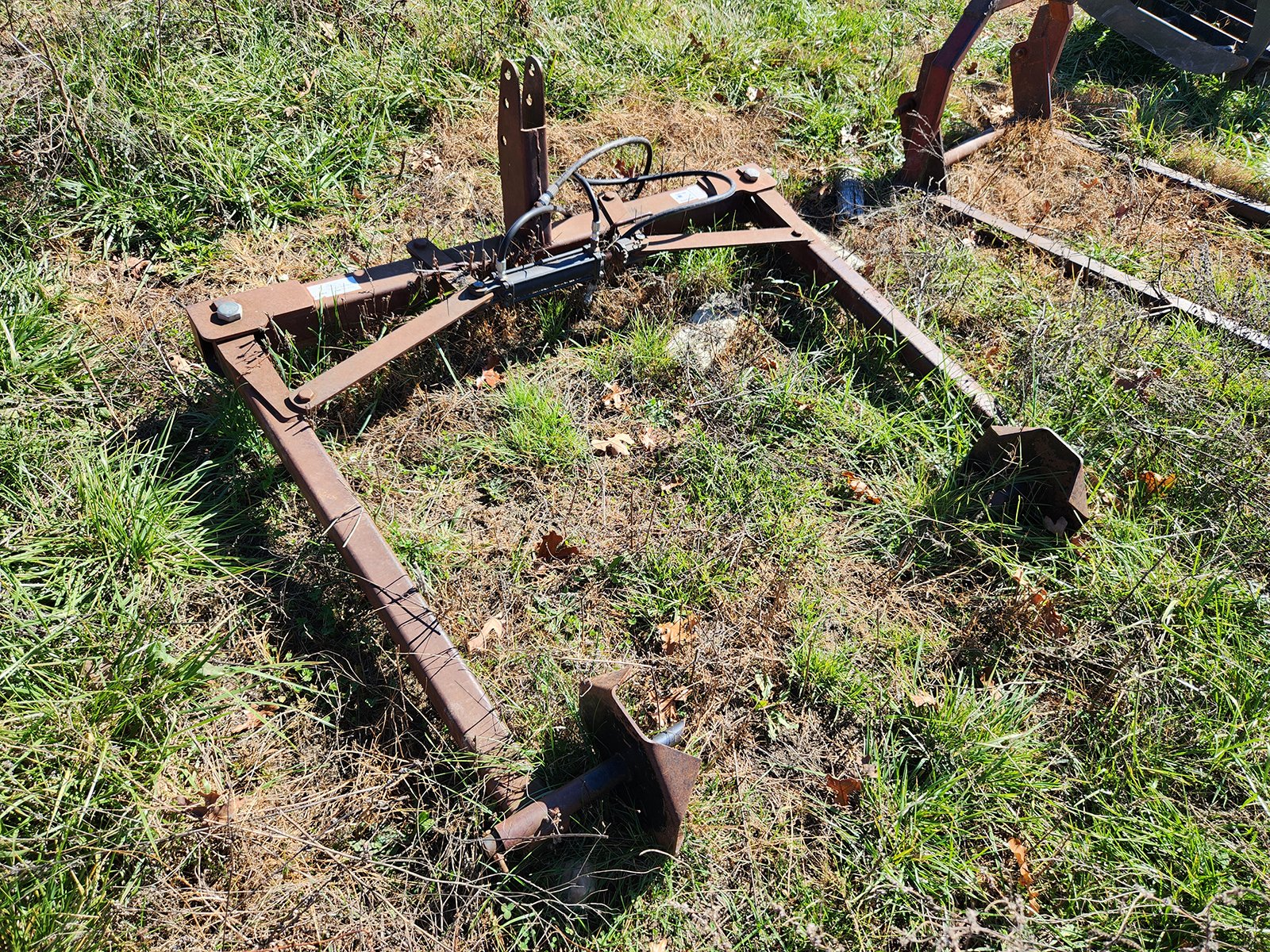 Property photo 59 - FARM EQUIPMENT AUCTION IN DOUGLAS COUNTY, MISSOURI