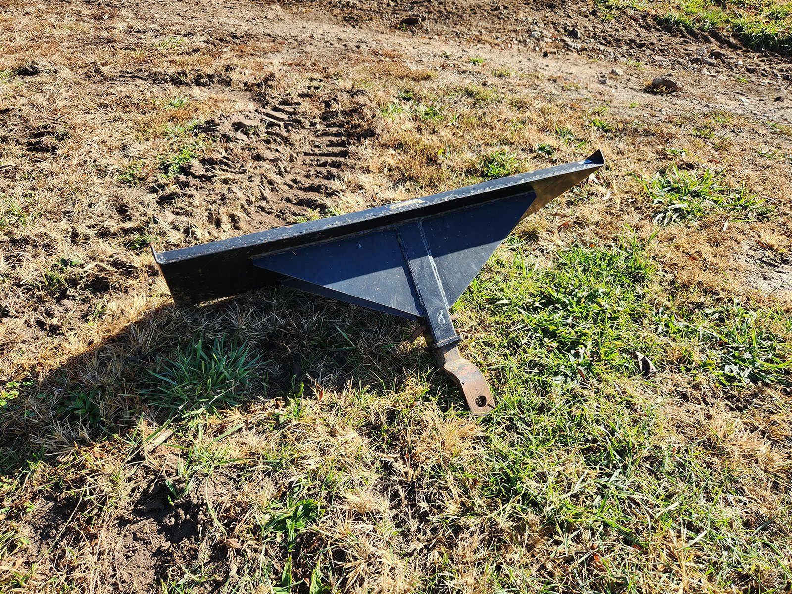 Property photo 30 - FARM EQUIPMENT AUCTION IN DOUGLAS COUNTY, MISSOURI