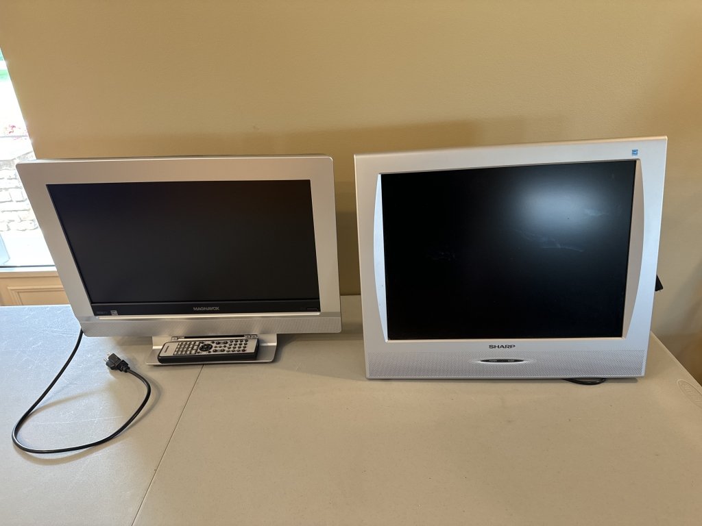 Property photo 191 - TIMED ONLINE ONLY PERSONAL PROPERTY AUCTION IN ALLEN COUNTY, INDIANA